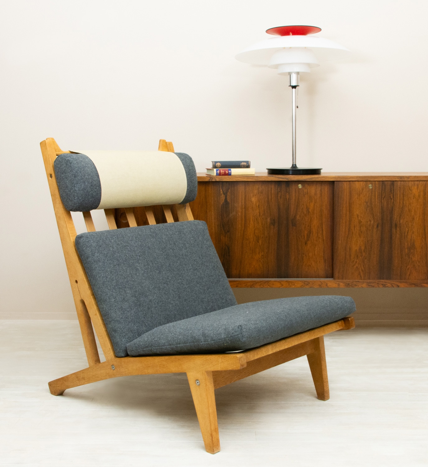 GE375 Easy Chair by Hans J. Wegner(�ϥ󥹡�J���������ʡ�)