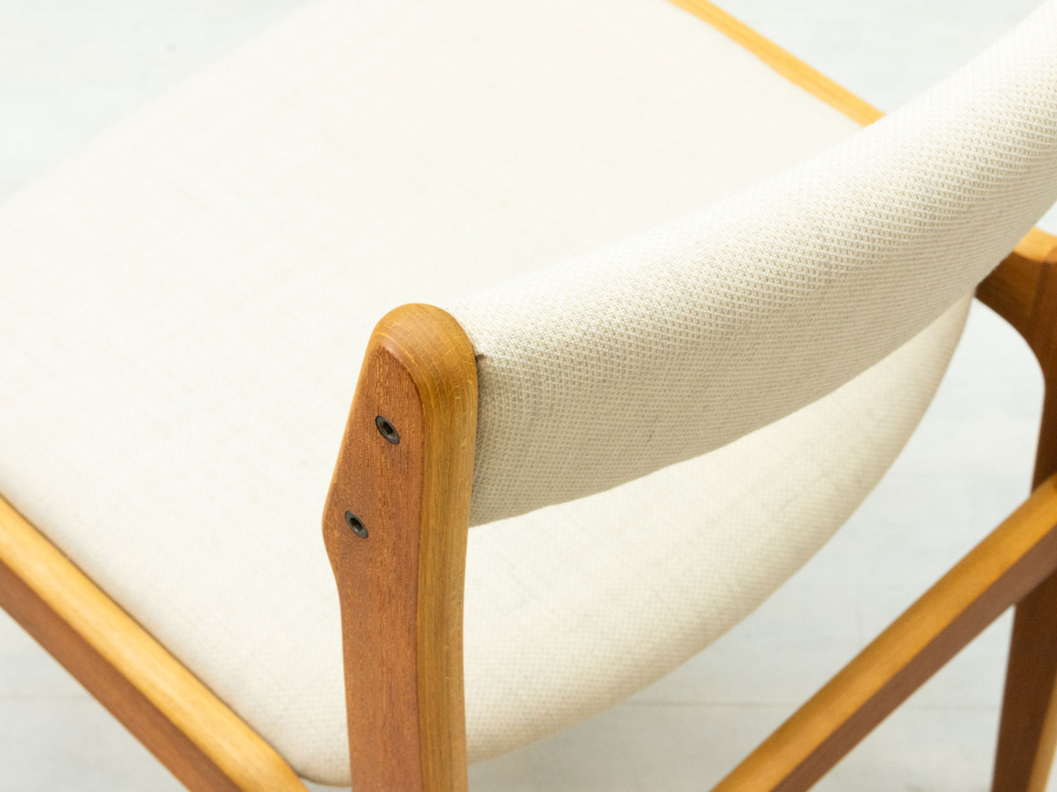 ��4�ӥ��åȡ�Dining Chair