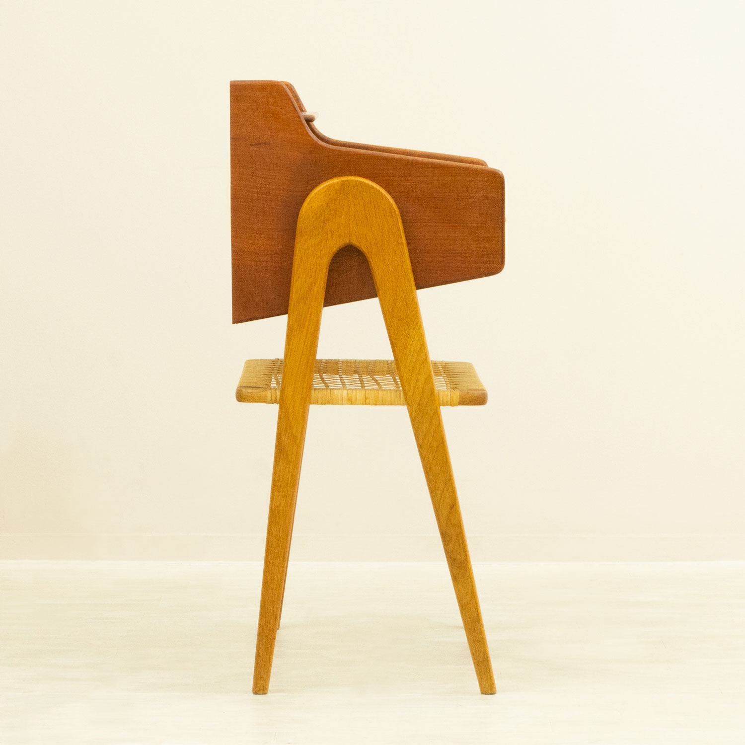 ⡼ Johannes Sorthʥϥͥ˥ǥ ߥ Small Chest with Rattan Shelf by Johannes Sorth̲ơǥޡʥڡǼ