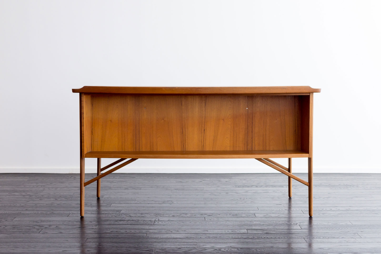 Desk by Svend Age Madsen