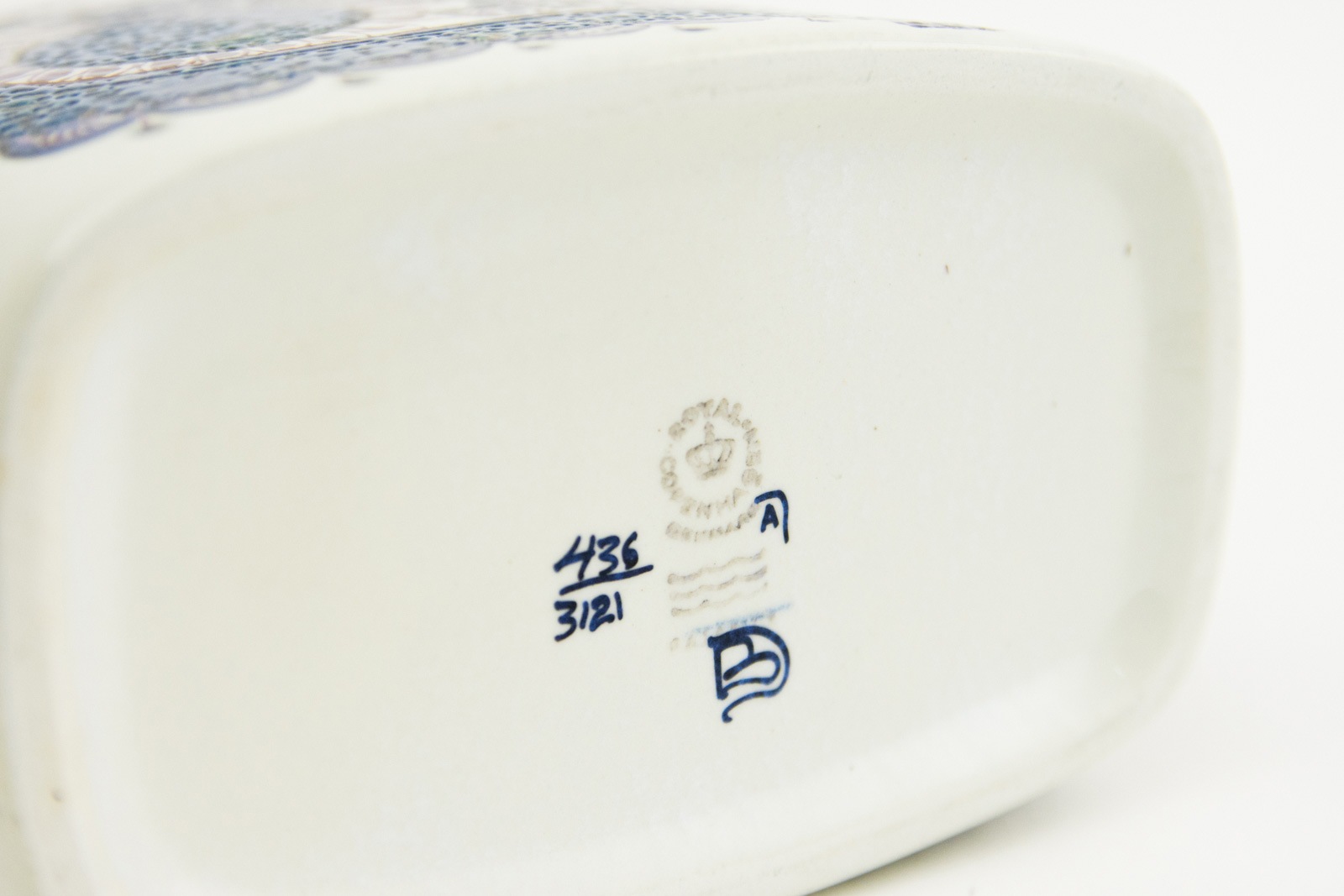 Tenera Vase designed by Berte Jessen