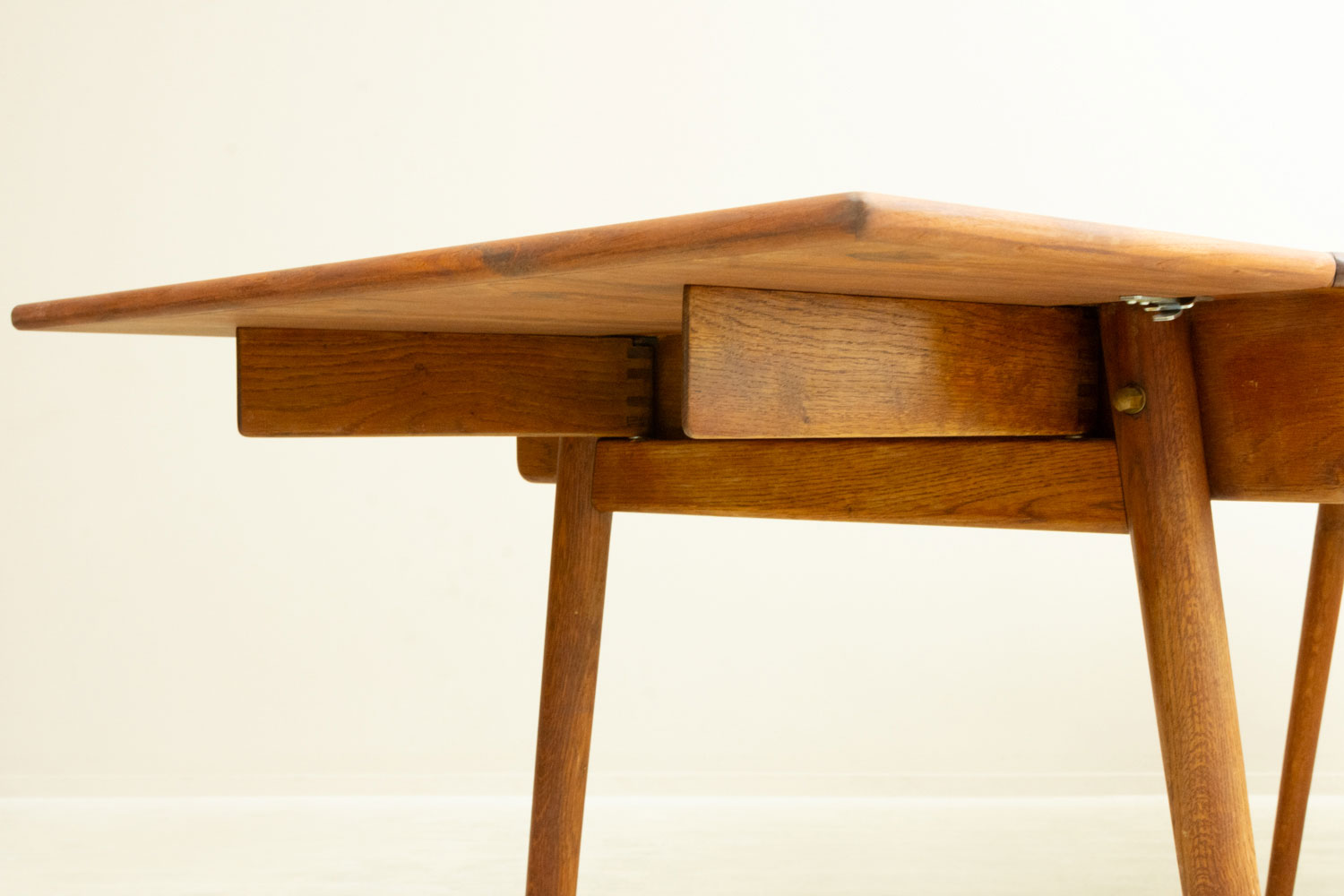 Poul M Volther(�ݡ��롦�����륿��) Desk �̲�������ơ��� | �������ࡦ�������ࡦ�ǥ���