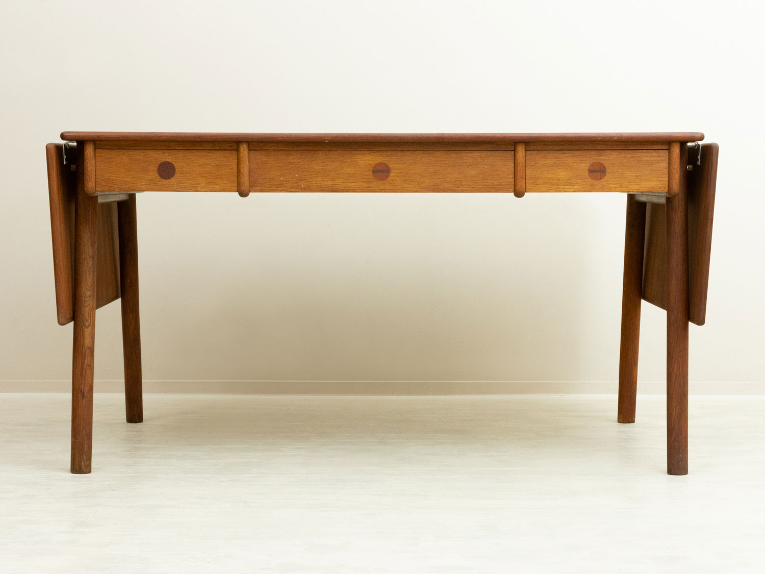 Poul M Volther(�ݡ��롦�����륿��) Desk �̲�������ơ��� | �������ࡦ�������ࡦ�ǥ���