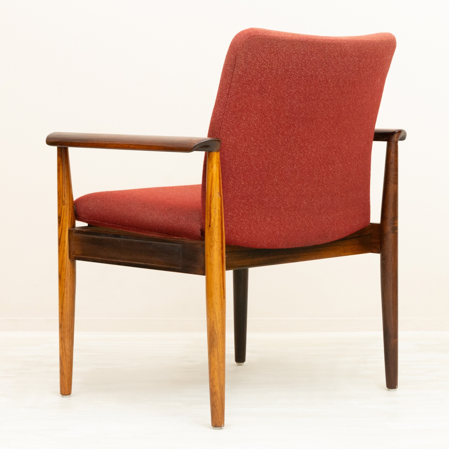 No.209 Diplomat Chair by Finn Juhl���̲�������ơ����ȶ� �ǥ��ץ��ޥåȥ����� ���������åɺ�