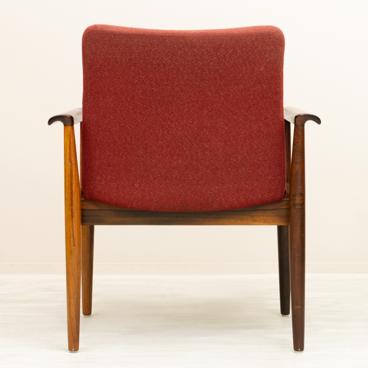 No.209 Diplomat Chair by Finn Juhl���̲�������ơ����ȶ� �ǥ��ץ��ޥåȥ����� ���������åɺ�