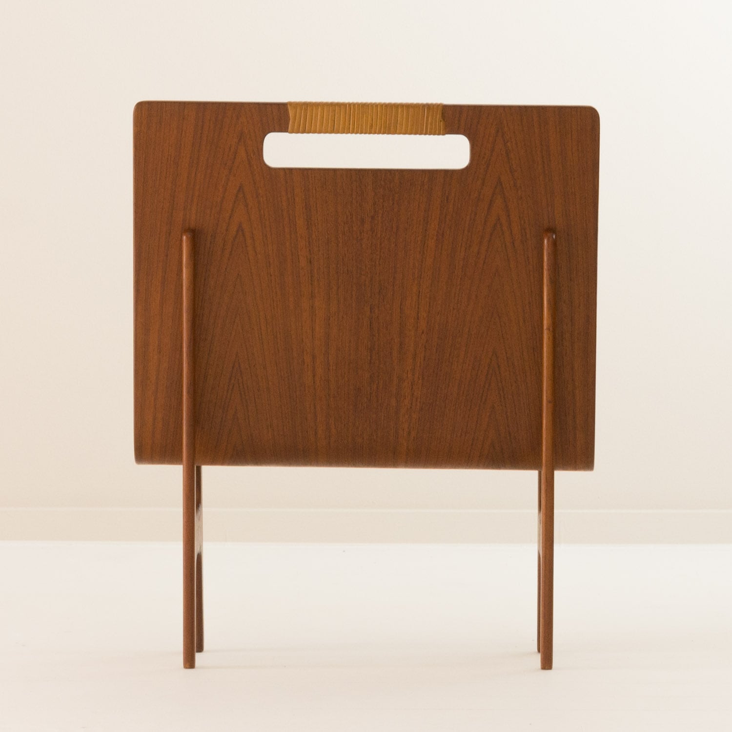 北欧家具 チーク製ヴィンテージマガジンラック Magazine Rack Ejnar Larsen & Aksel Bender Madsen チーク 北欧