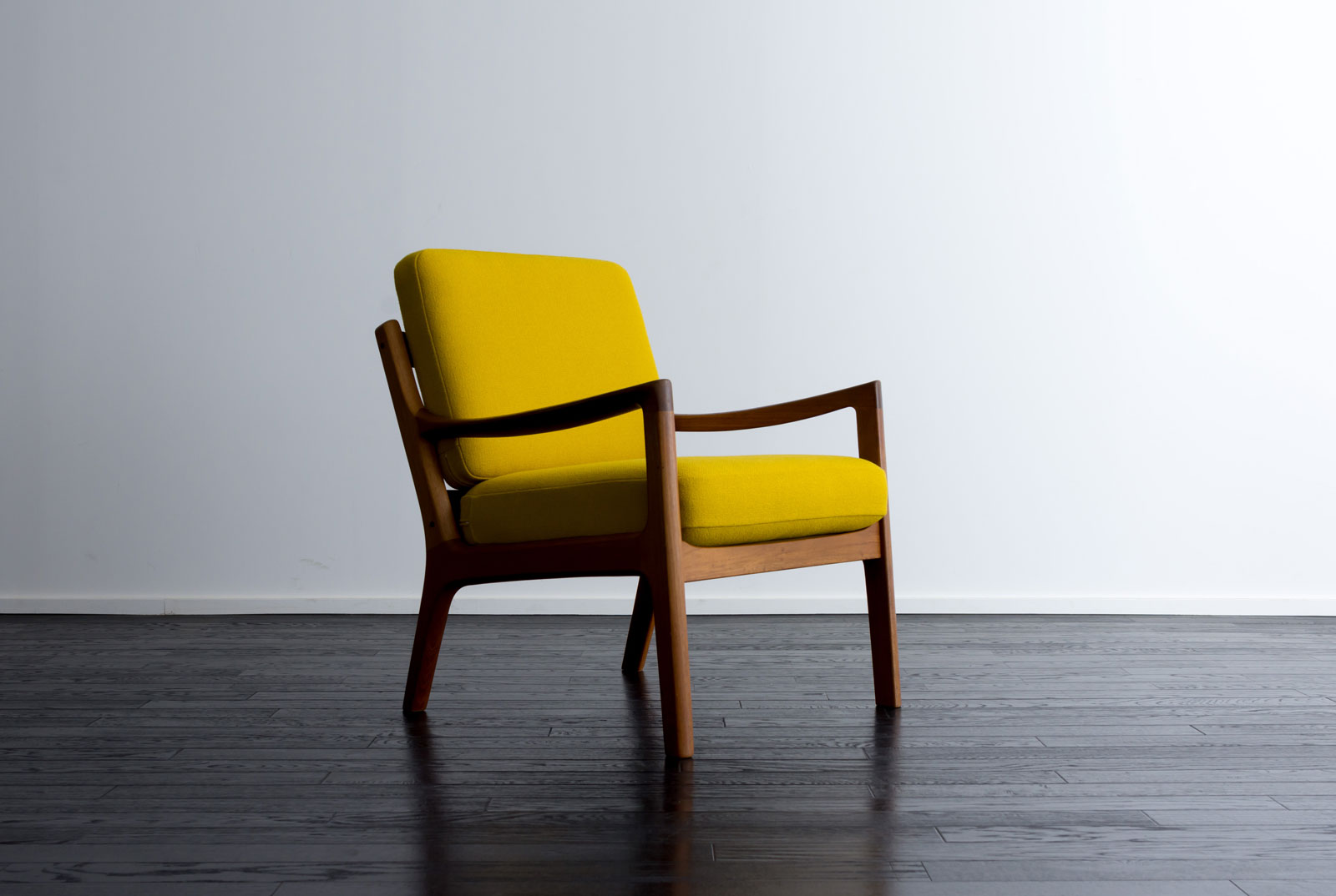 Senetor Chair by Ole Wanscher