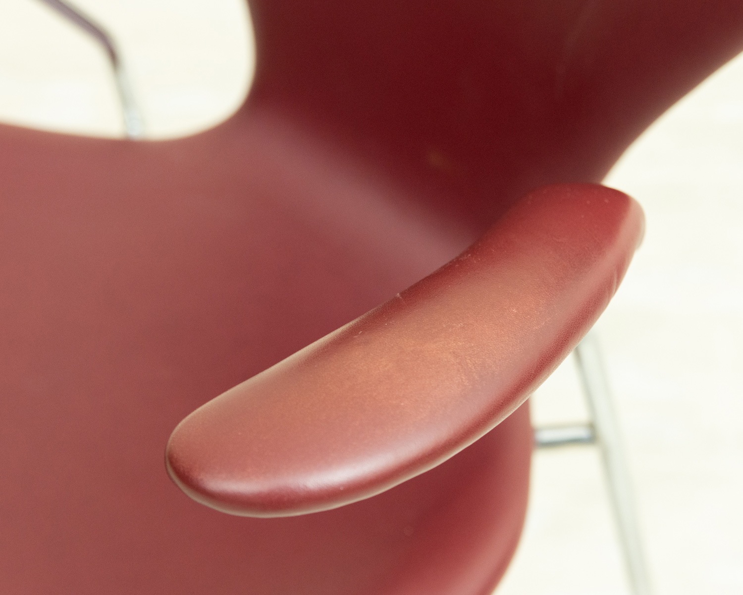 ͡䥳֥ ֥ʥࡦ쥶͡1976ǯˡSeven Chair by Arne Jacobsen with Arms & LeatherFritz Hansen & Danish Control