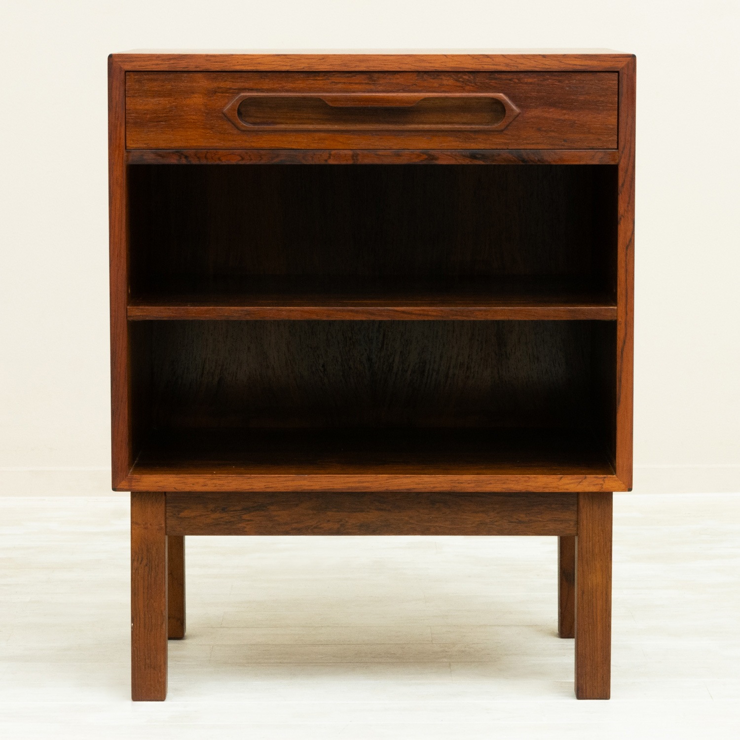 Small Chest by Johannes Andersen(��ϥͥ��������������)