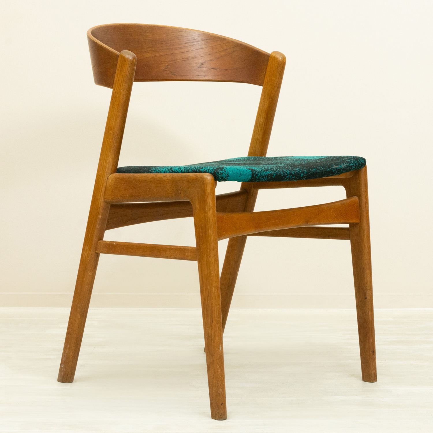 ��2�ӥ��åȡ�Teak Dining Chair