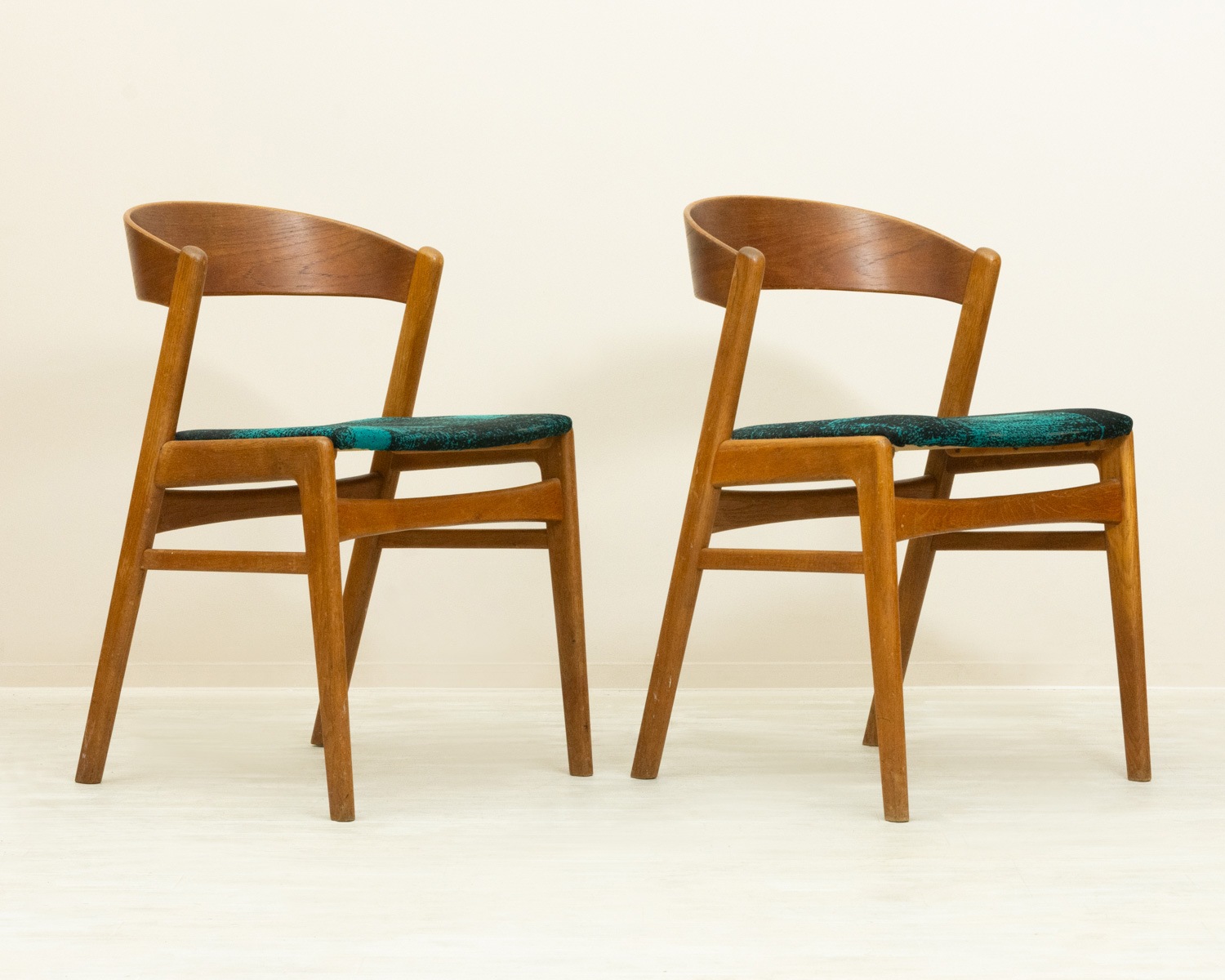 ��2�ӥ��åȡ�Teak Dining Chair