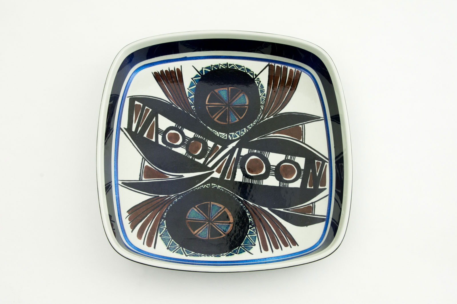 Tenera Square Dish by Inge-Lise Koefoed