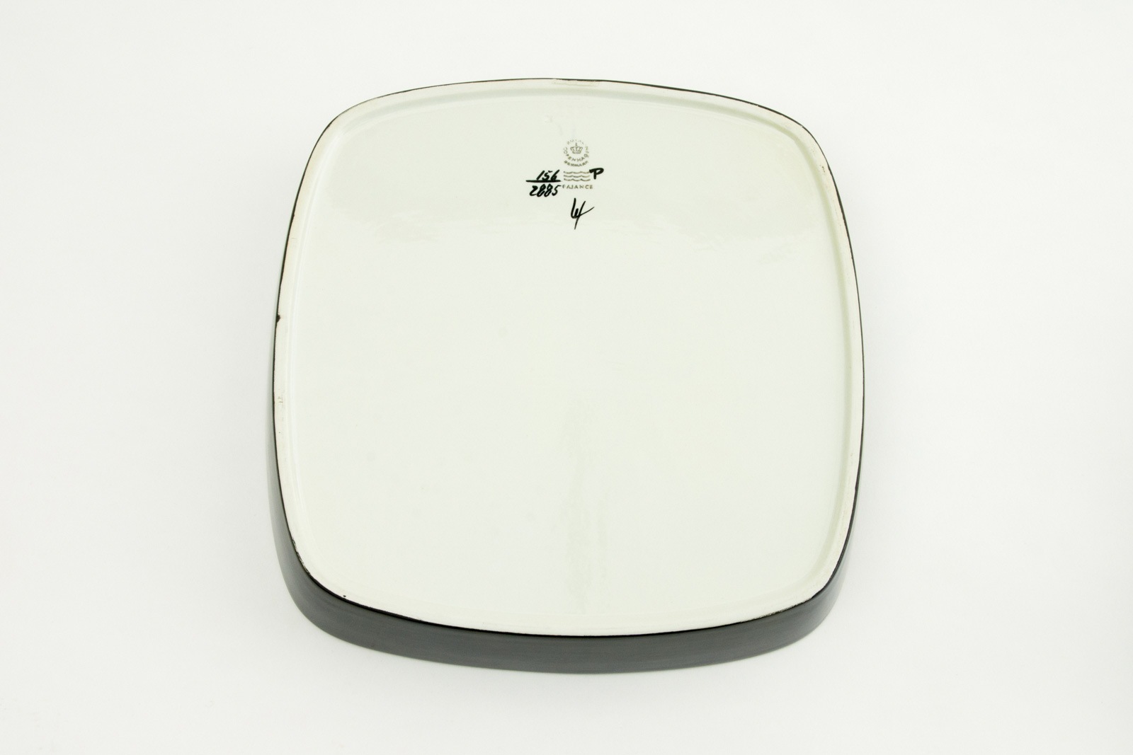 Tenera Square Dish by Inge-Lise Koefoed