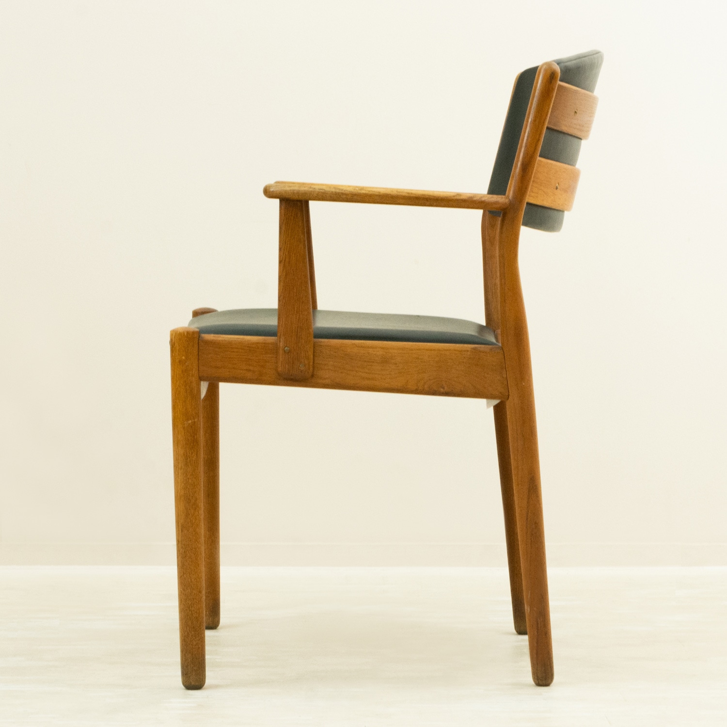 Poul M. Volther�ʥݡ��롦M�������륿����J62 �������������Arm Chair by Poul M. Volther for FDB M���bler�ʥǥ�ޡ��������̲�������ơ�����1960ǯ���
