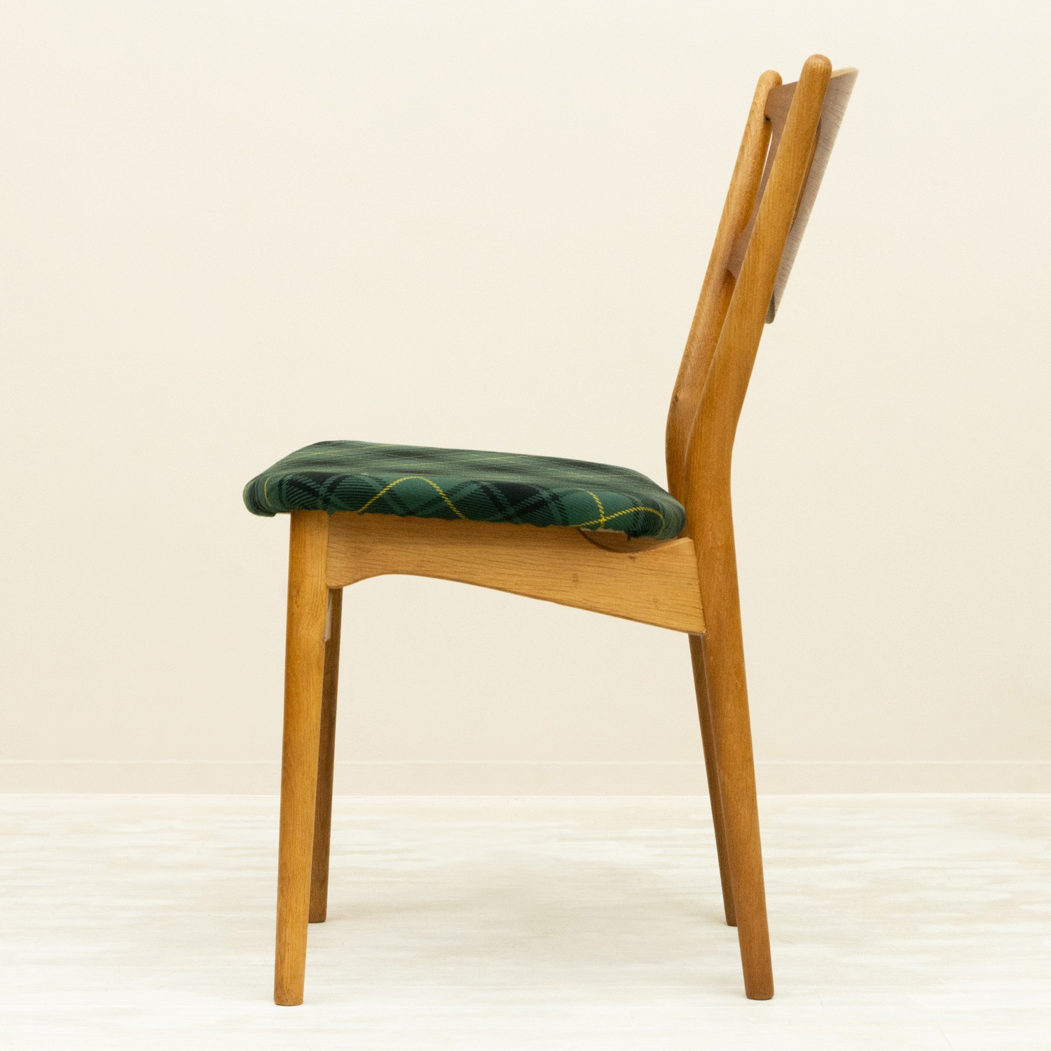 ��2�ӥ��åȡ�model 42A Dining Chair by Helge Sibast