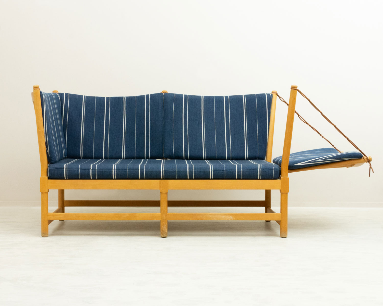 Brge Mogensenʥܡ⡼󥻥 #1789 Spoke-back Sofa ̲ơե | 1960ǯ塦ӡࡦݡХåե