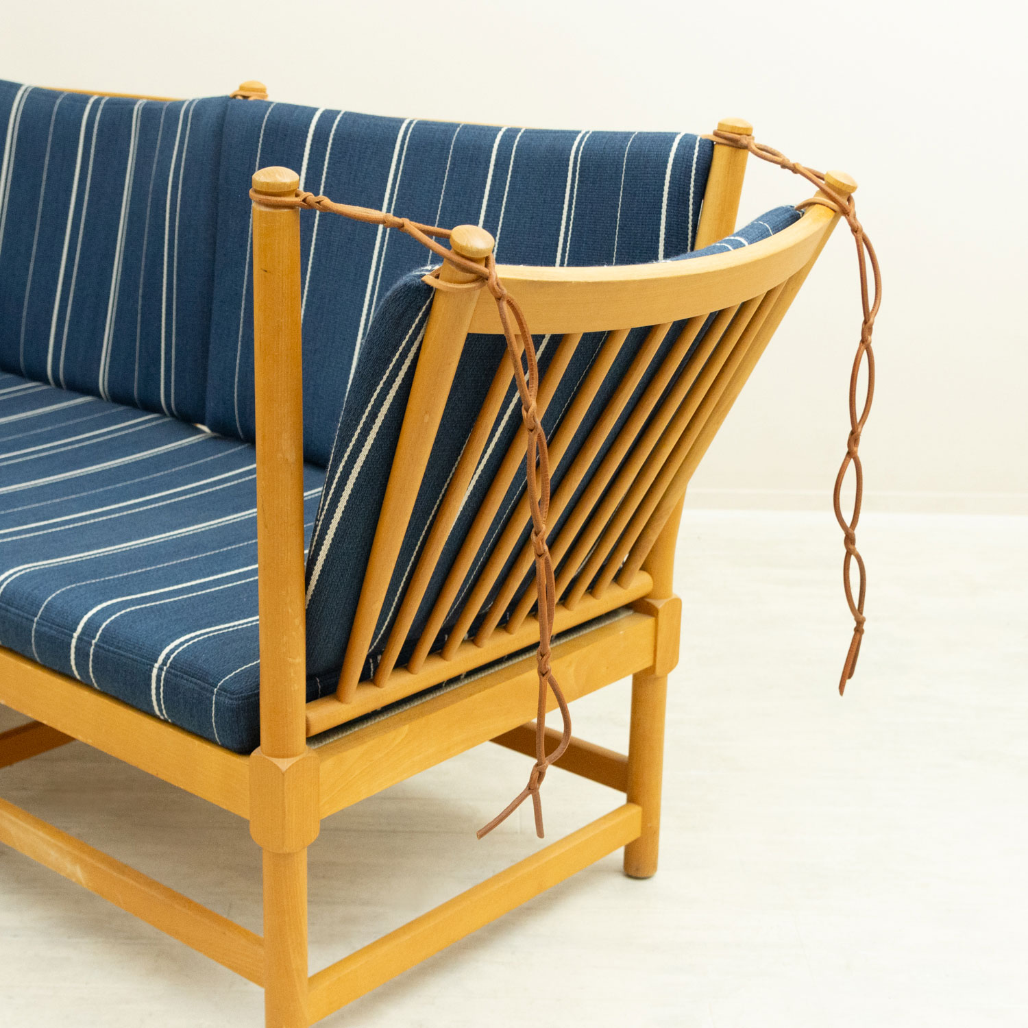 Brge Mogensenʥܡ⡼󥻥 #1789 Spoke-back Sofa ̲ơե | 1960ǯ塦ӡࡦݡХåե