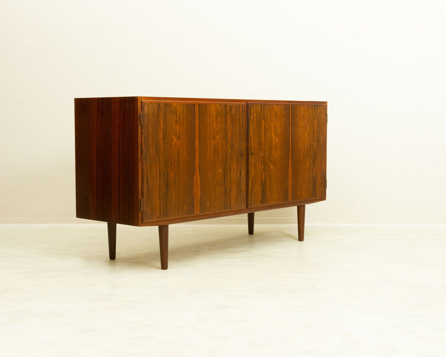 Hundevad＆Co / カルロ・イェンセン サイドボード Hundevad＆Co / カルロ・イェンセン サイドボード 167145085_o5.jpg