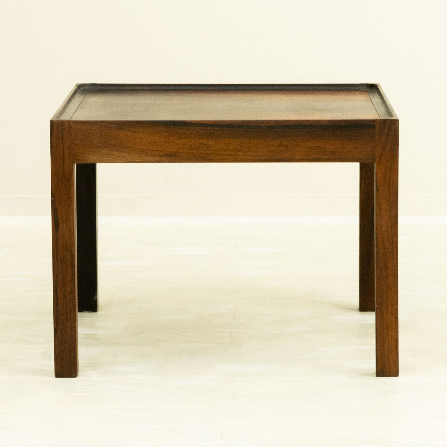 ����͡��ۥեޥ󡦥��륻�� ���������å� ���⡼��ơ��֥��Small Table by Arne Hovmand-Olsen���̲�������ơ������ǥ�ޡ�����