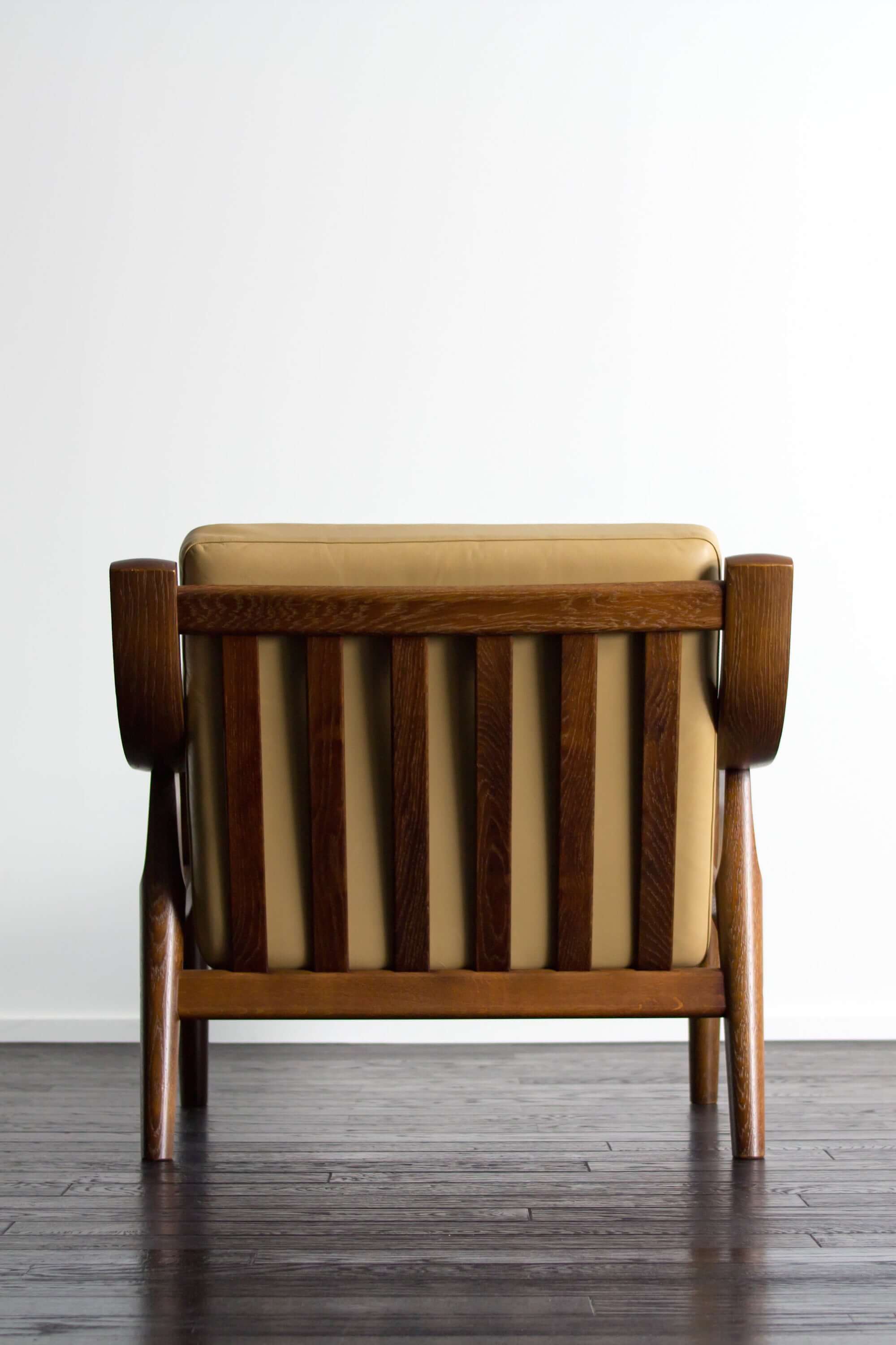 GE530 Easy Chair by Hans J Wegner