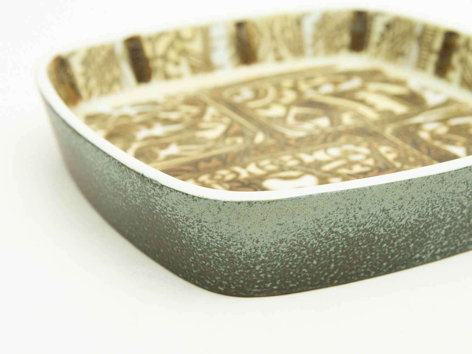 ������륳�ڥ�ϡ����� BACA �ǥ��å����BACA Dish by Nils Thorsson �̲�������ơ��� �ǥ�ޡ���ƫ��