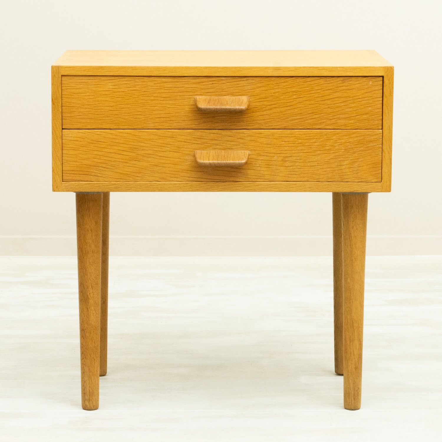 Small Chest by Poul M. Volther(�ݡ��롦M���ܥ륿��)