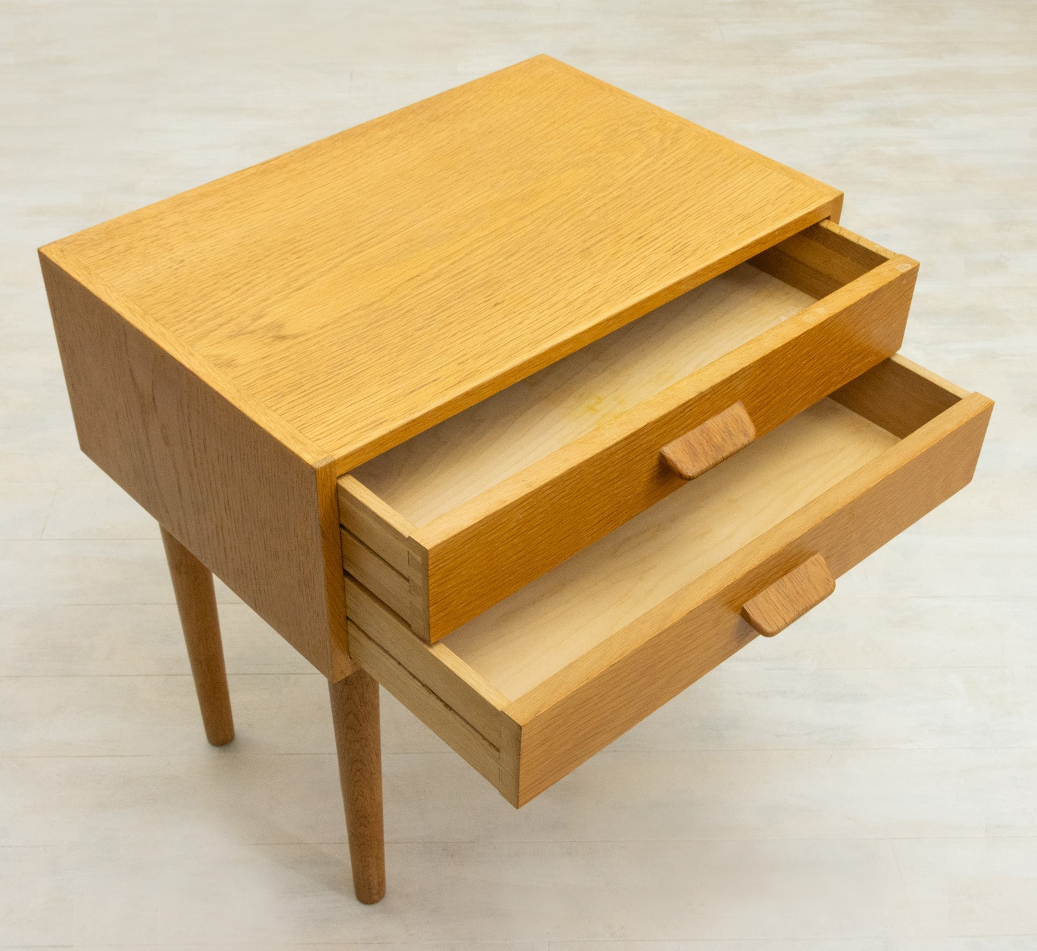 Small Chest by Poul M. Volther(�ݡ��롦M���ܥ륿��)