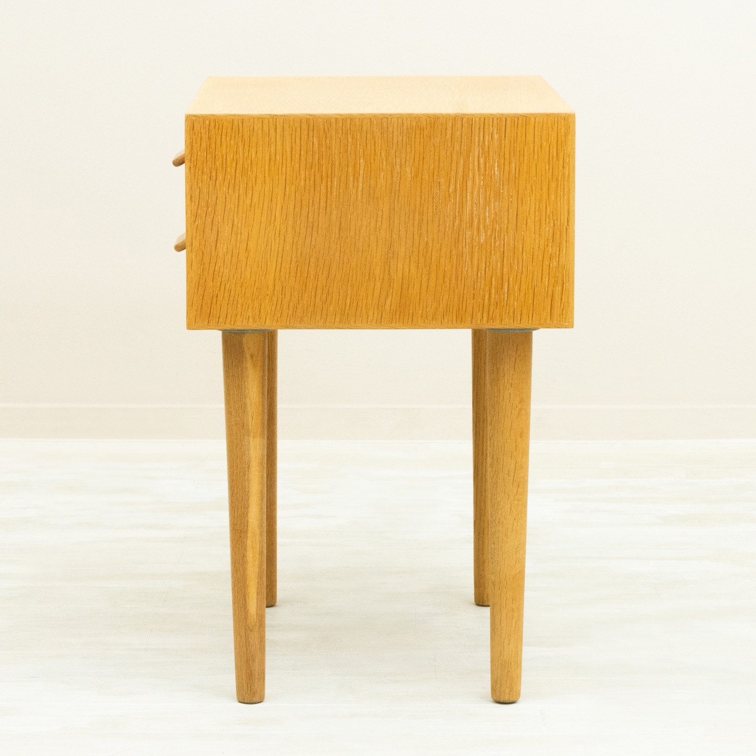 Small Chest by Poul M. Volther(�ݡ��롦M���ܥ륿��)