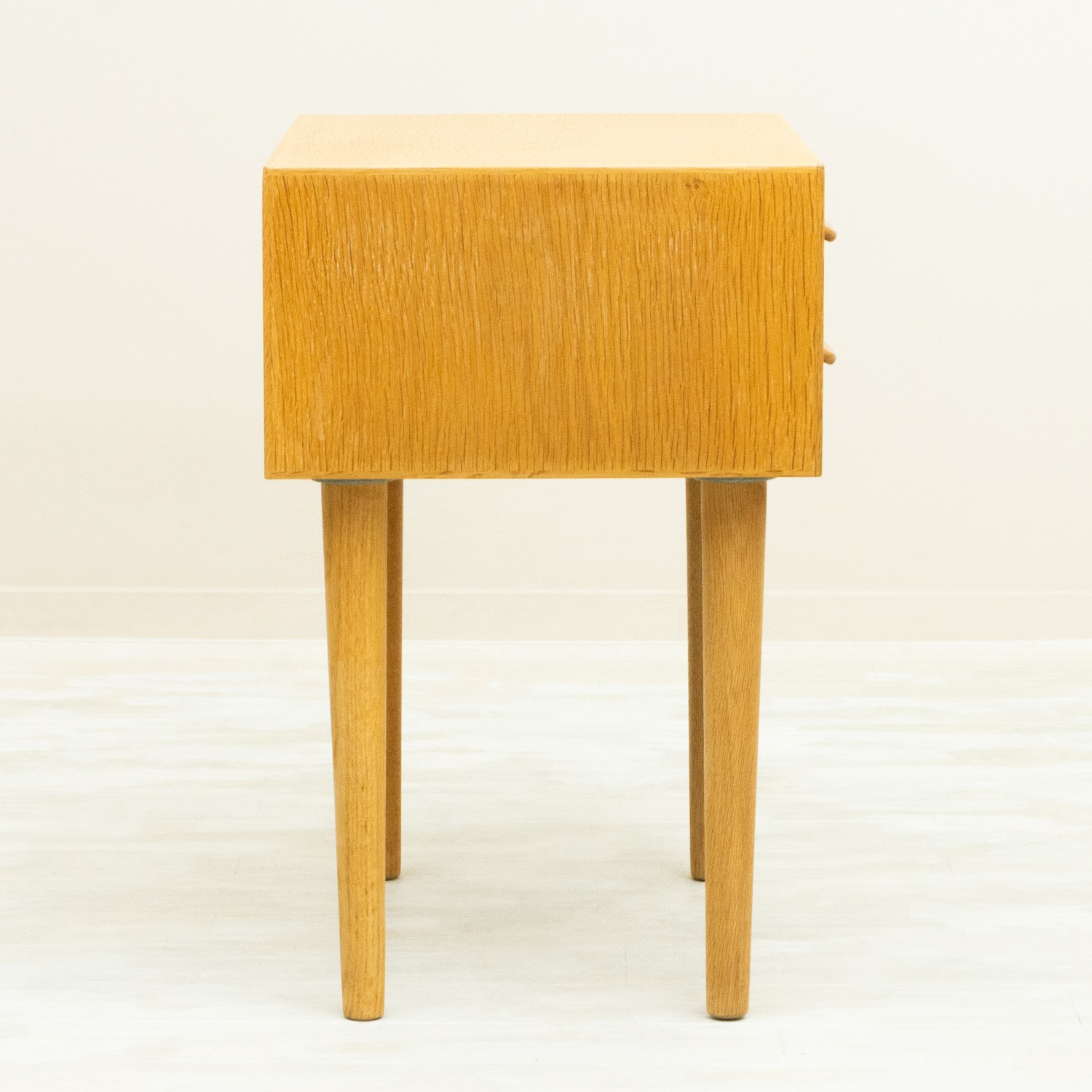 Small Chest by Poul M. Volther(�ݡ��롦M���ܥ륿��)