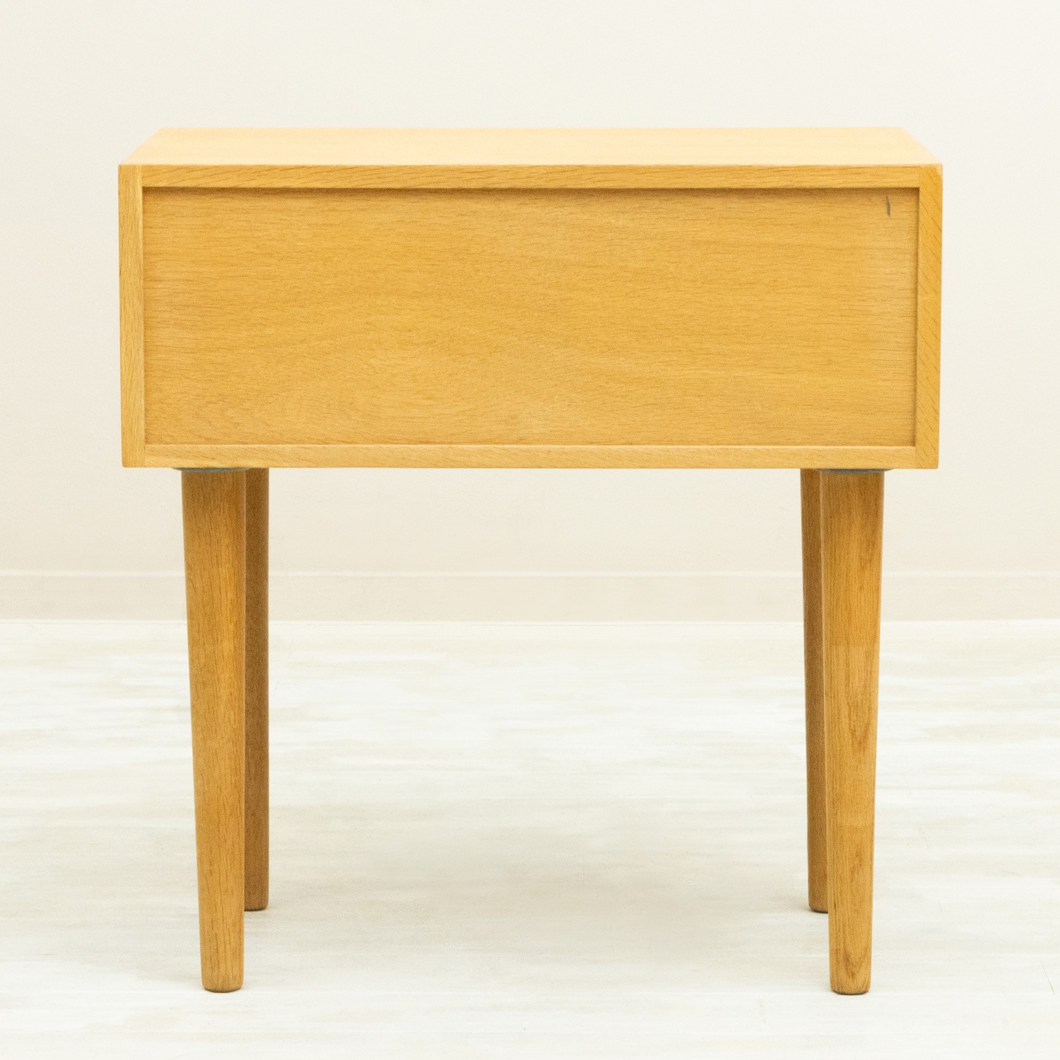 Small Chest by Poul M. Volther(�ݡ��롦M���ܥ륿��)