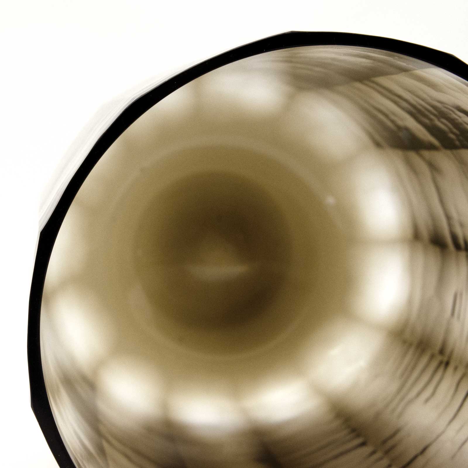 �ե��١����ʥ��⡼�����饹���̲�������ơ��� �᤭���饹 ��Hand-Blown Scandinavian Vintage Flower Vase – Smoke Glass