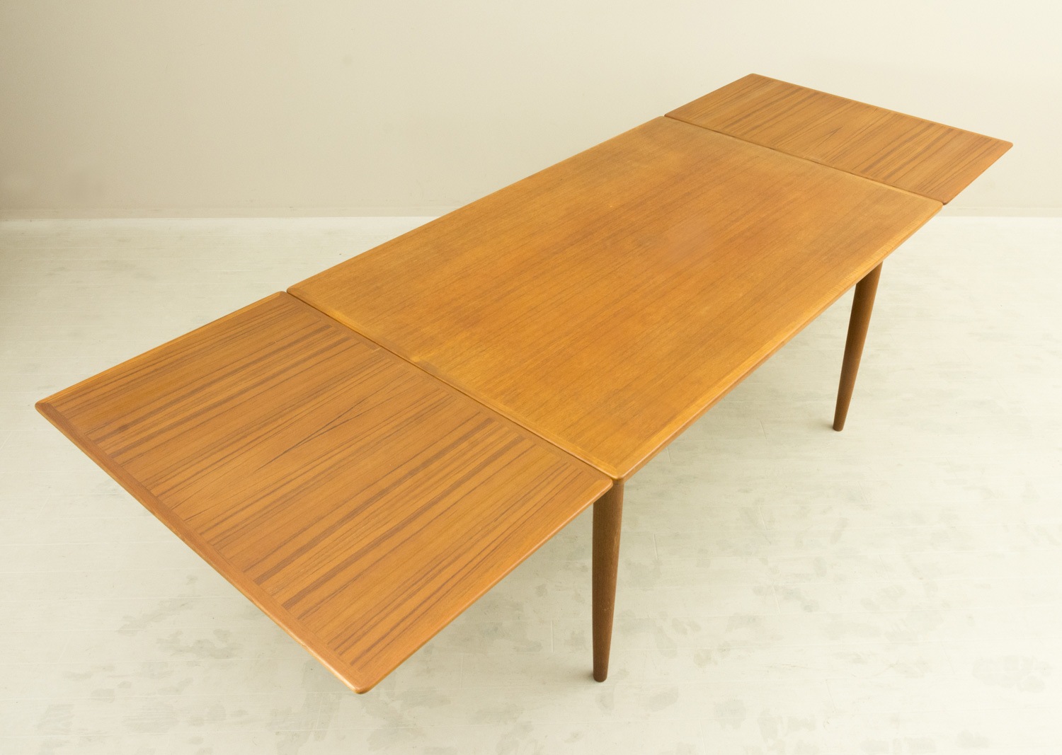 Omann Jun(����ˡ����ޡ���) #54 Teak Extension Dining Table �̲�������ơ����ơ��֥� | �������ࡦ1960ǯ�塦�����˥󥰥ơ��֥�