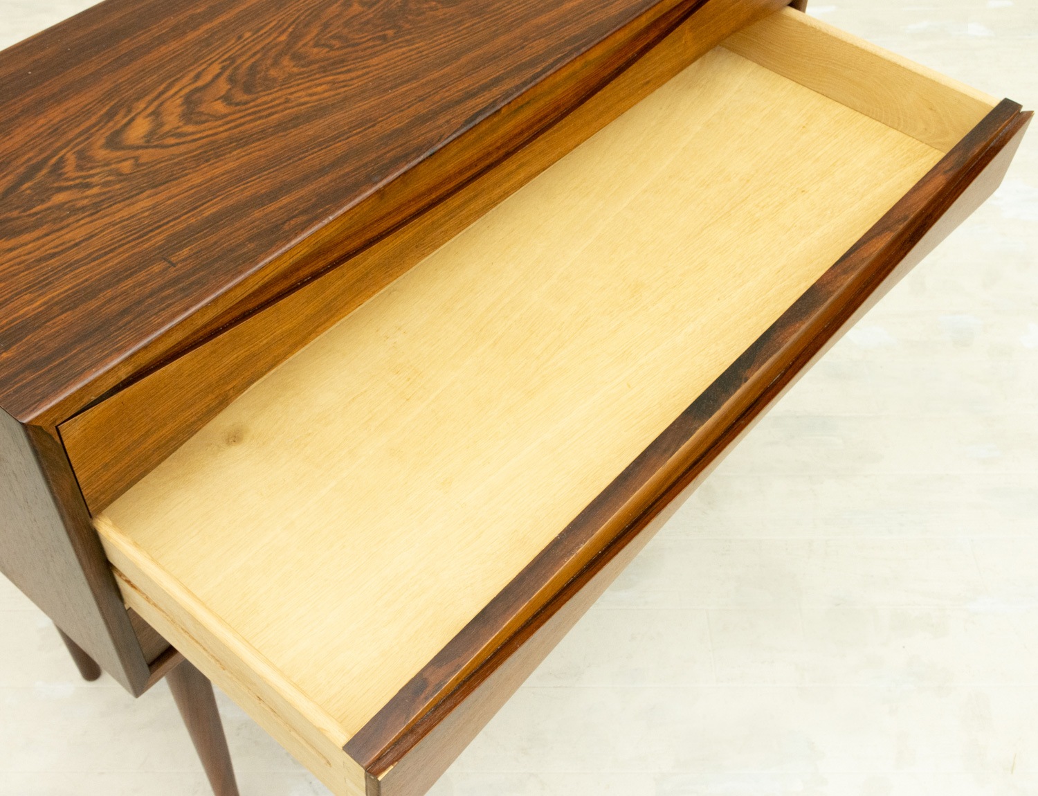 希少品/ヴィンテージ　Knoll/ノール/ノル 　ローズウッド材デスク　両袖机 希少品/ヴィンテージKnoll/ノール/ノル ローズウッド材デスク両袖机