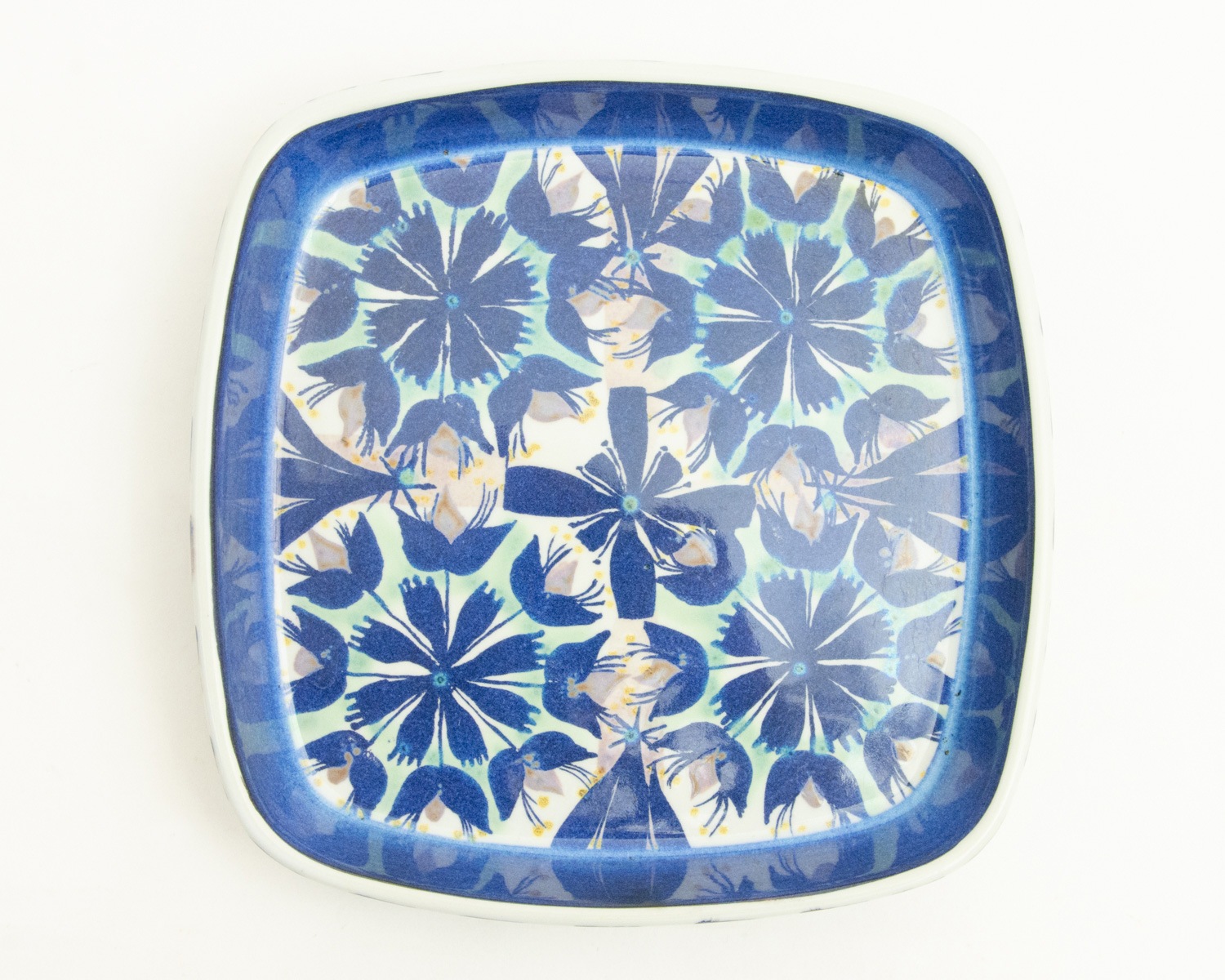 륳ڥϡ Tenera ǥåTenera Dish by Marianne Johnson ̲ơ ǥޡƫ