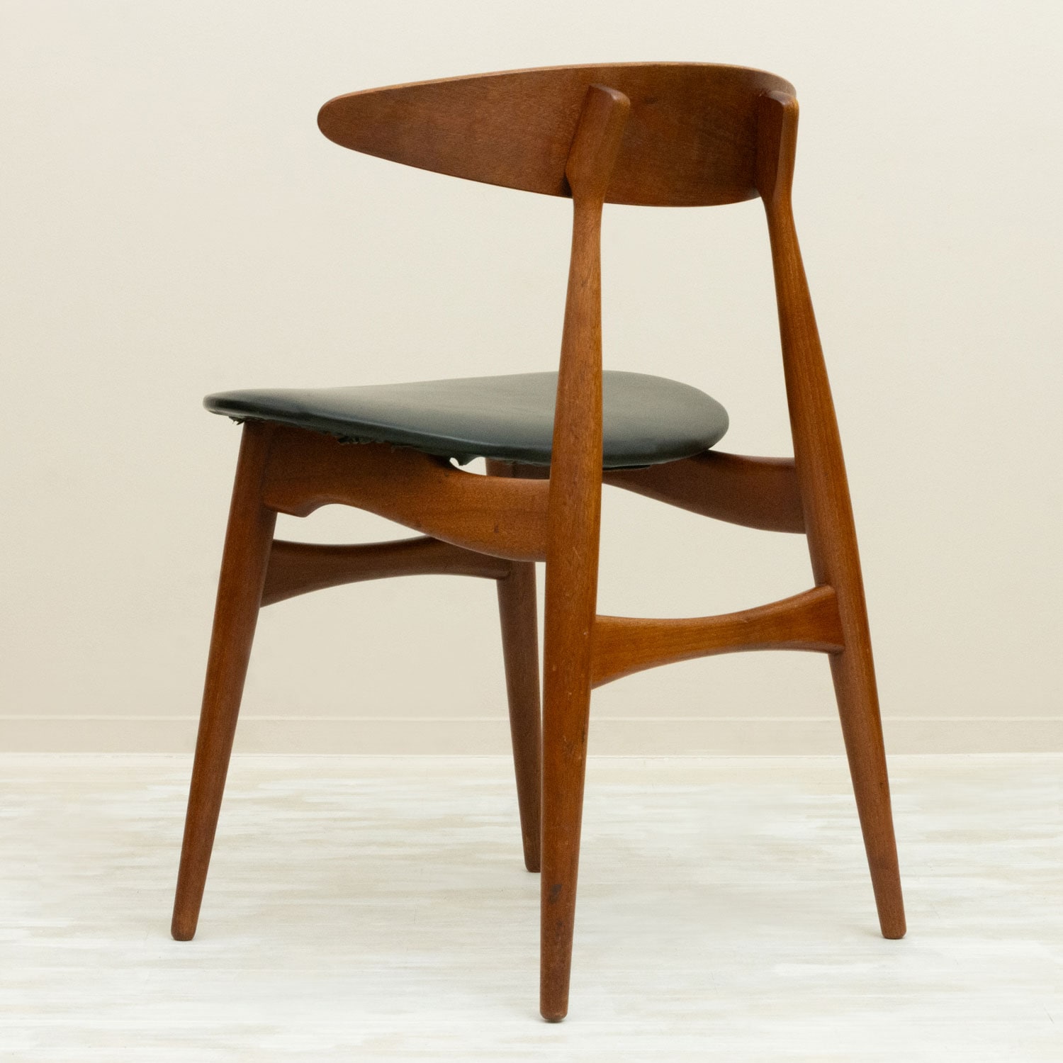 CH33 Dining Chair by Hans J. Wegner(�ϥ󥹡�J���������ʡ�)