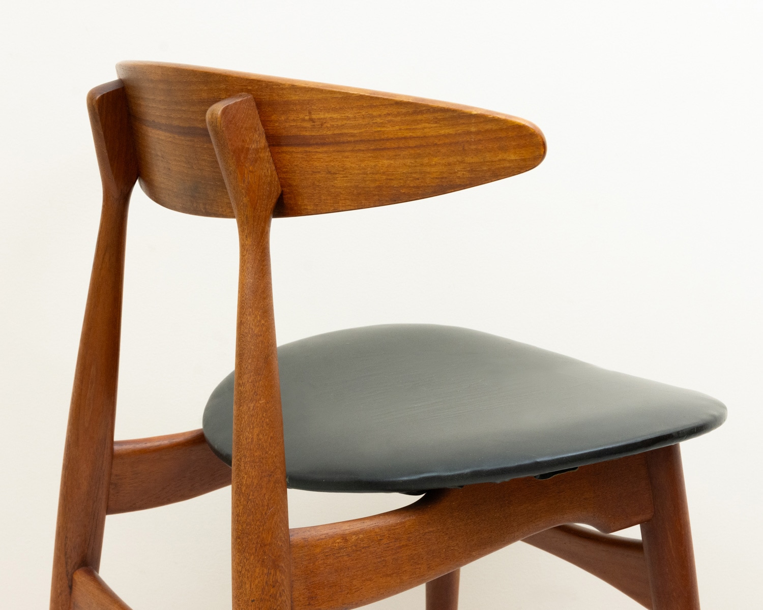 CH33 Dining Chair by Hans J. Wegner(�ϥ󥹡�J���������ʡ�)