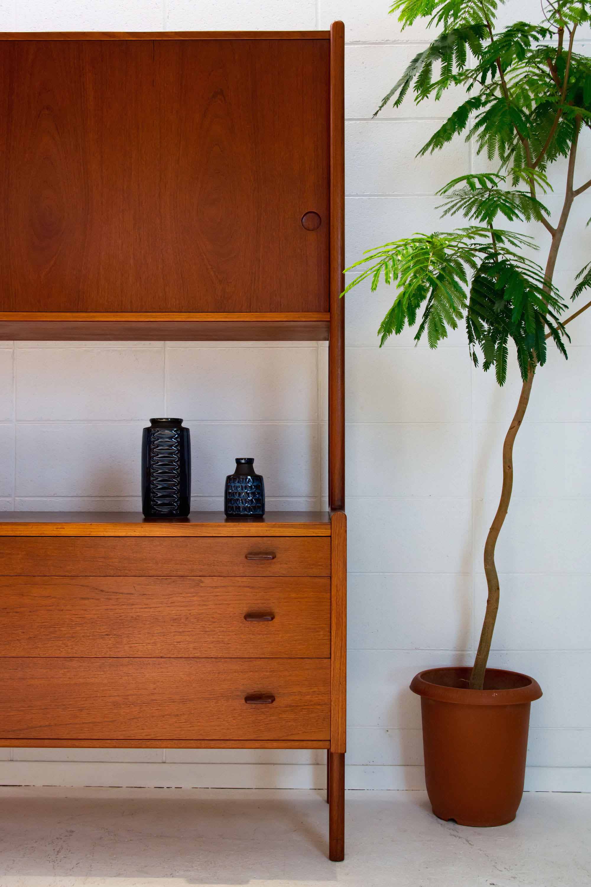 北欧ヴィンテージ　Erik Wortz キャビネット　TVボード　ウェグナー 北欧ヴィンテージErik Wortz キャビネットTVボードウェグナー