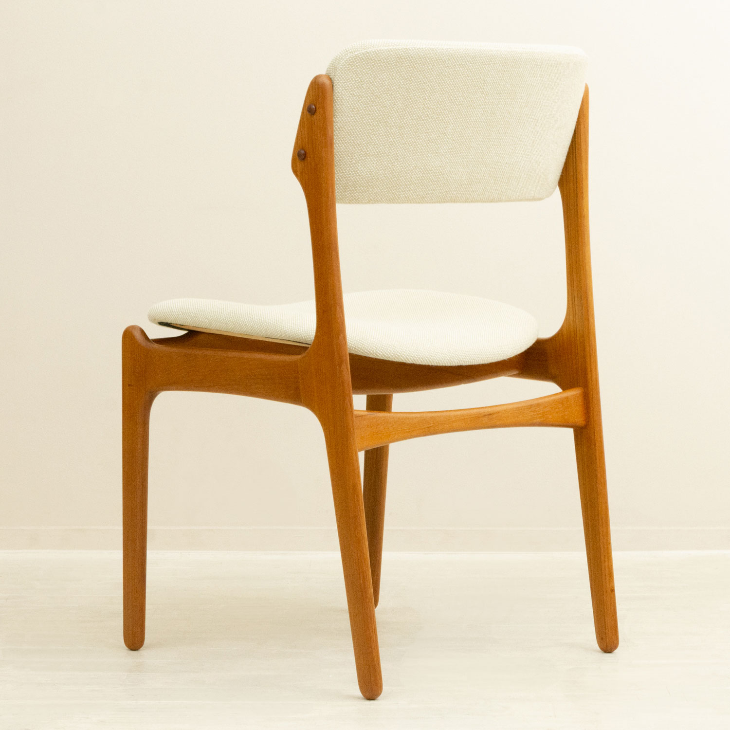 ��2�ӥ��åȡۥ���å����Хå� Model 49 �����˥󥰥����� �̲�������ơ��� �ػ� �� �ۥ磻��