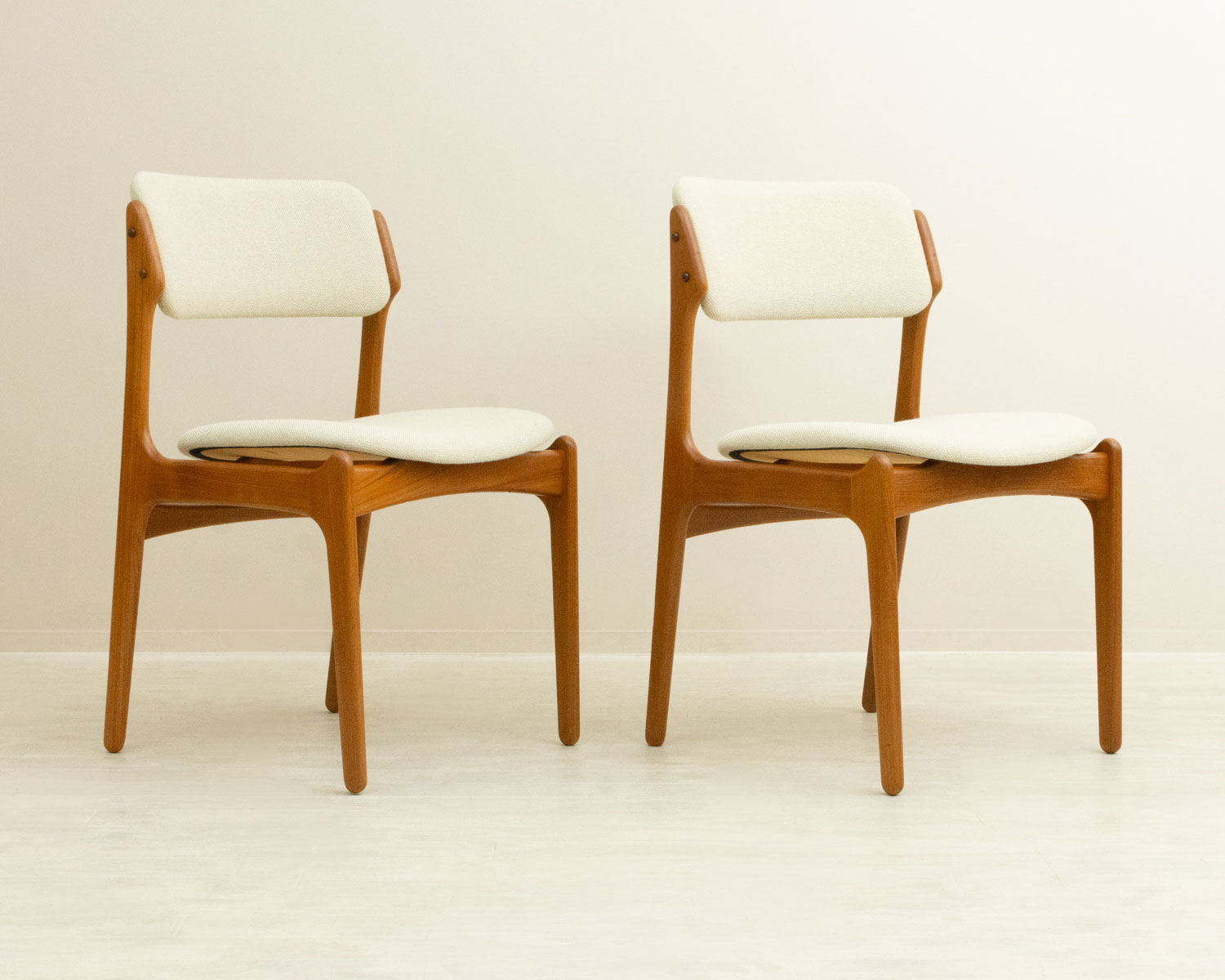 ��2�ӥ��åȡۥ���å����Хå� Model 49 �����˥󥰥����� �̲�������ơ��� �ػ� �� �ۥ磻��