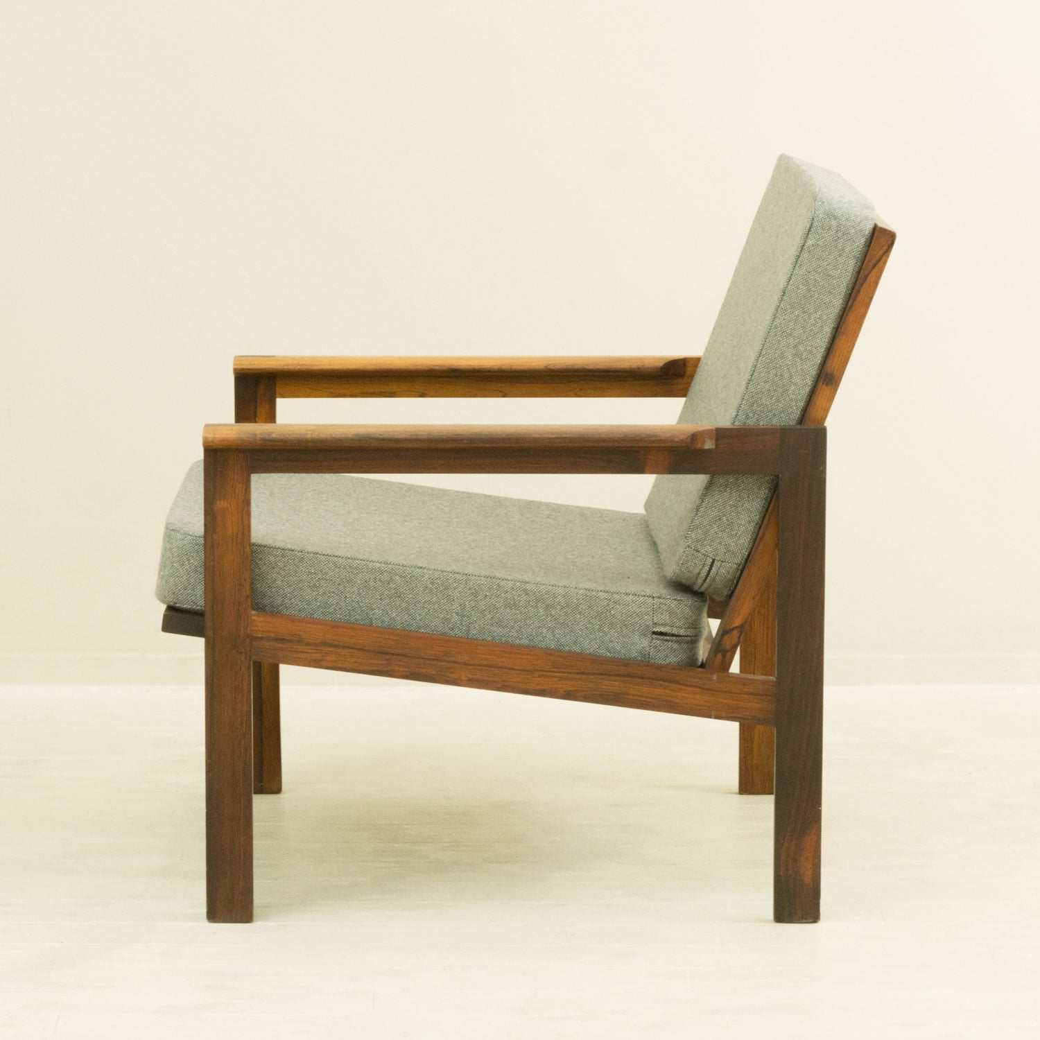 #4 Capella Chair by Illum Wikkelso