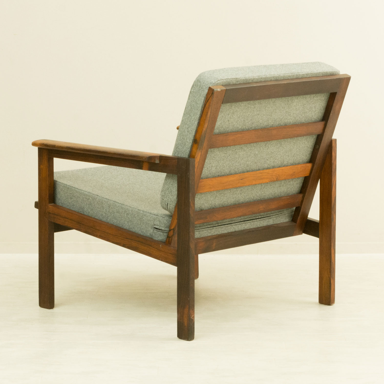 #4 Capella Chair by Illum Wikkelso
