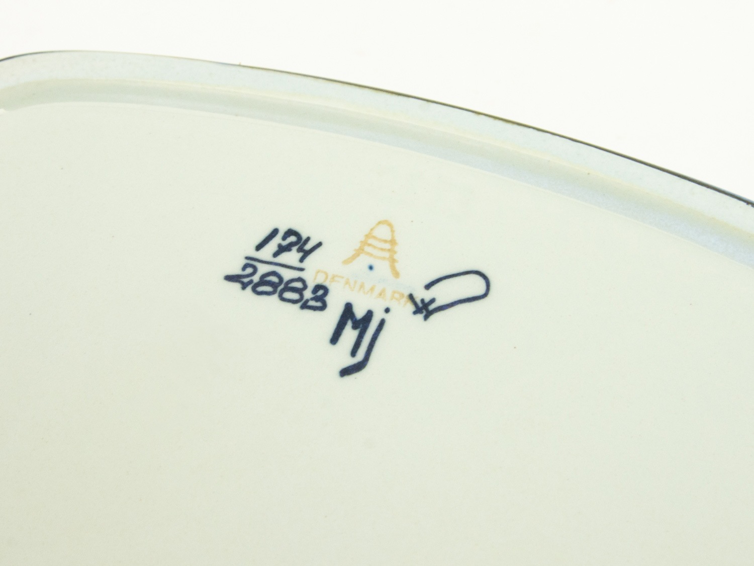 륳ڥϡ Tenera ǥåTenera Dish by Marianne Johnson ̲ơ ǥޡƫ