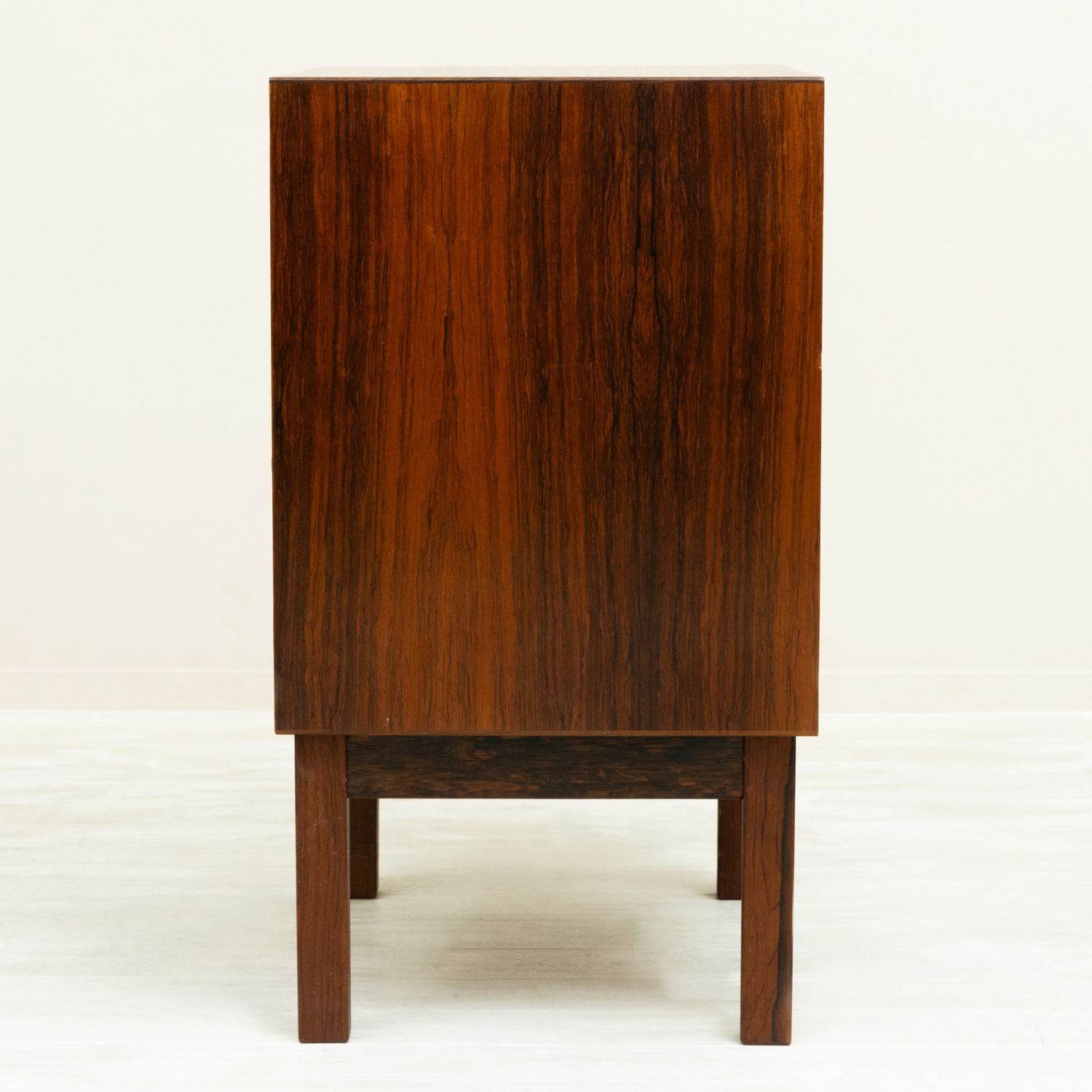 Small Chest by Johannes Andersen(��ϥͥ��������������)