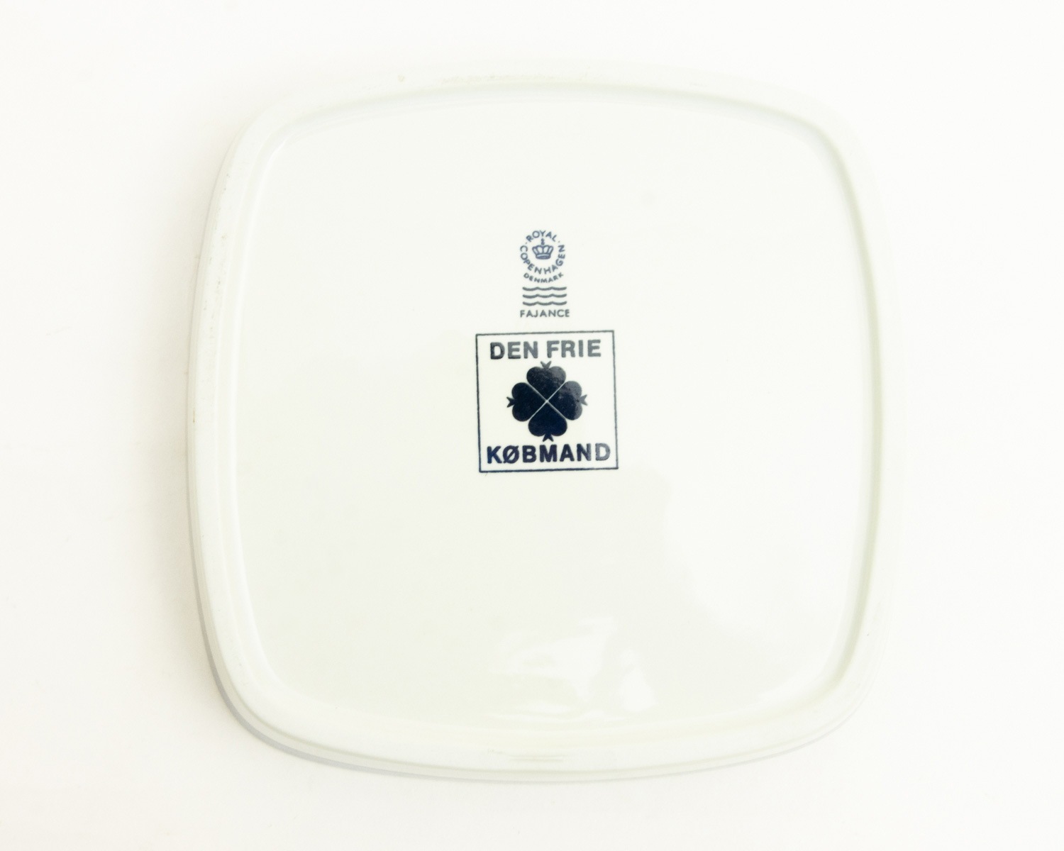 륳ڥϡ ץ졼ȡDish by Royal Copenhagen ̲ơ ǥޡƫ