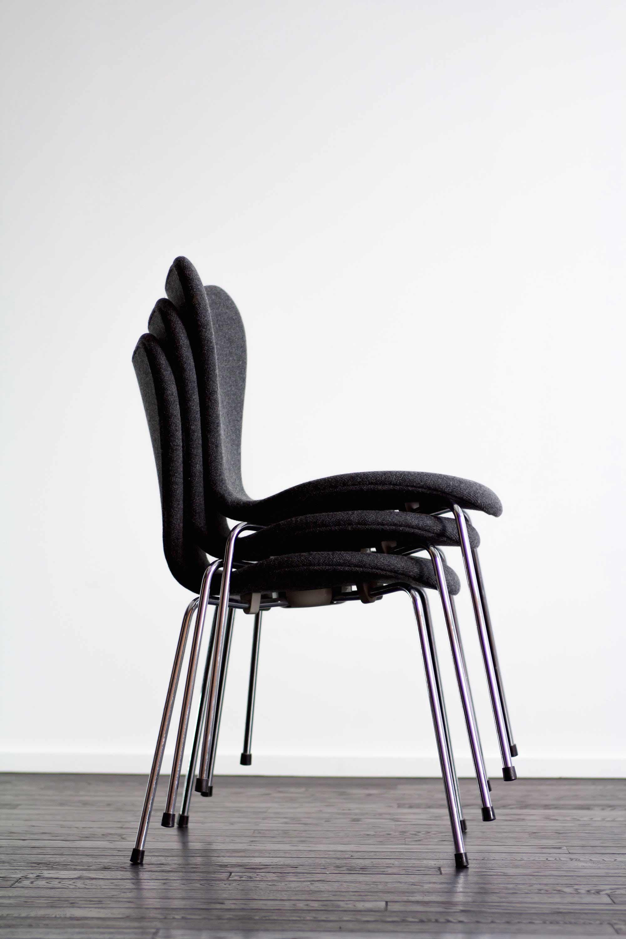 ��4�ӥ��åȡ�FH3107 Seven chair by Arne Jacobsen