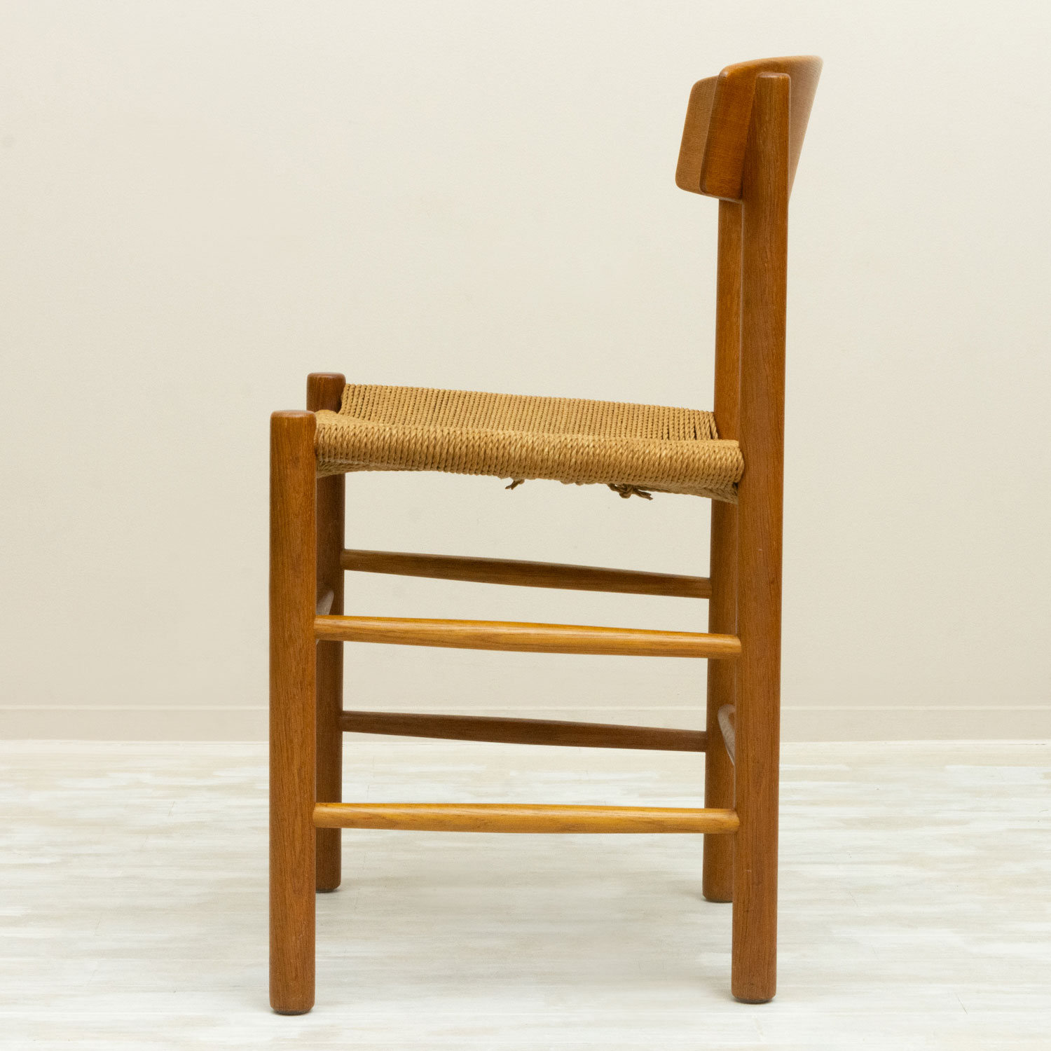 2ӥåȡJ39 Dining Chair by Borge Mogensen