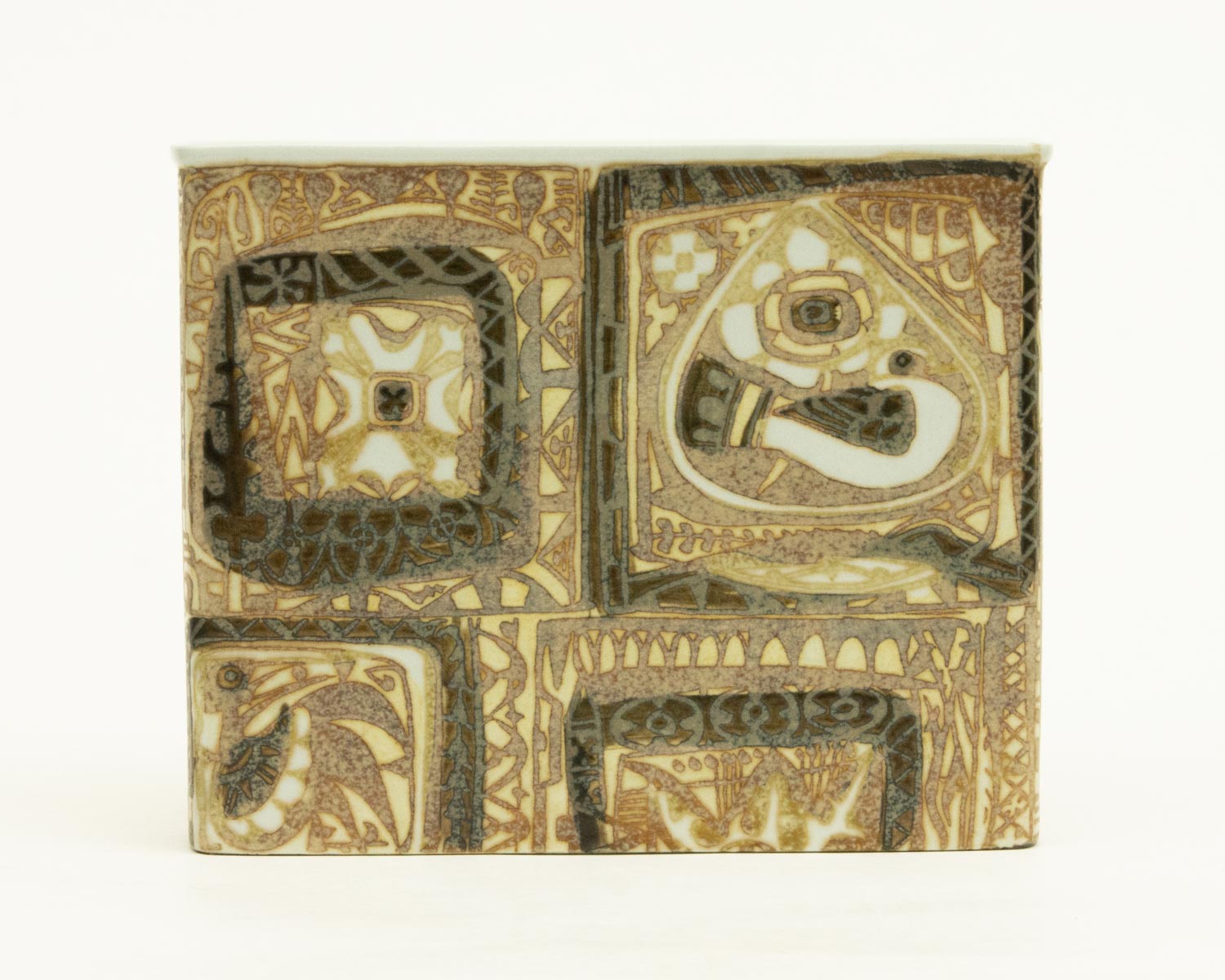 륳ڥϡ BACA ӡBACA Vase by Nils Thorsson ̲ơ ǥޡƫ