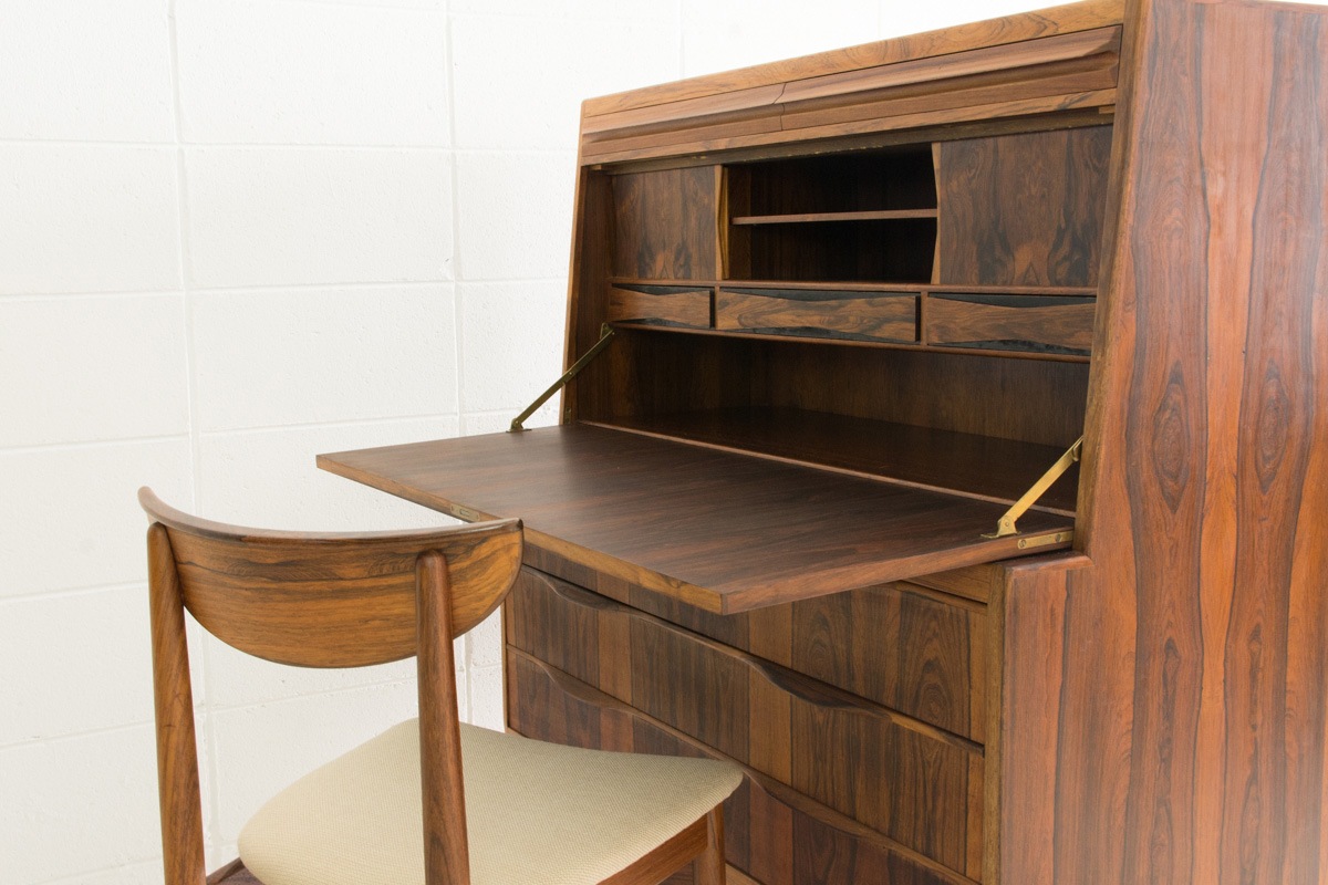 北欧ビンテージ家具 rosewood こまものと北欧家具の店 Salut / Bang&Olufsen /Sideboard in