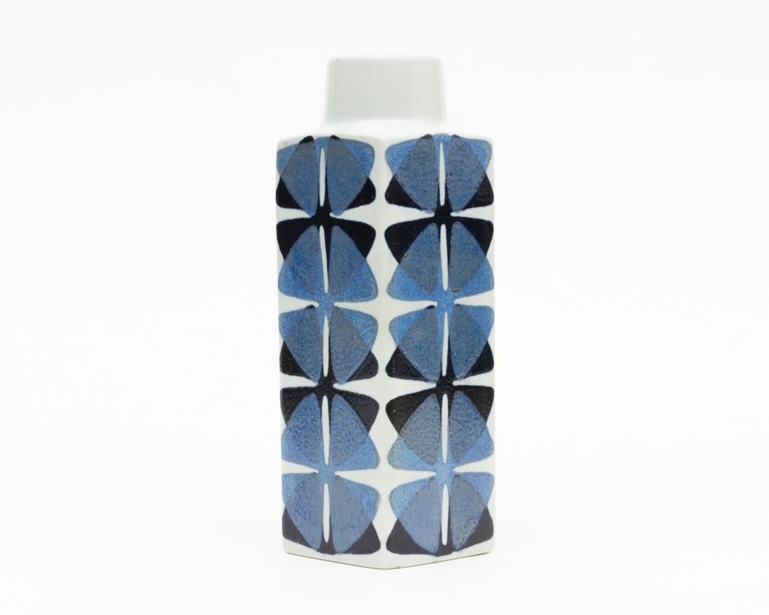 Royal Copenhagen ������륳�ڥ�ϡ����� ���ӡ� Baca Vase by Ellen Malmar �̲�������ơ���ƫ�� 