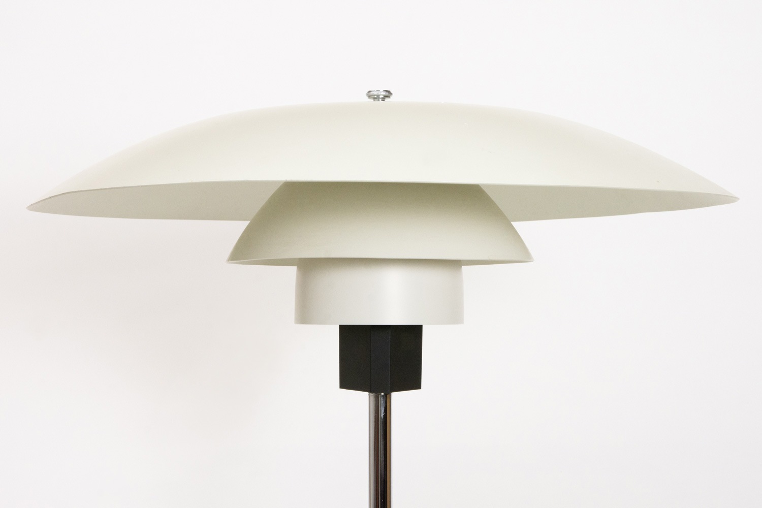 PH3/4 Table Lamp by Poul Henningsen